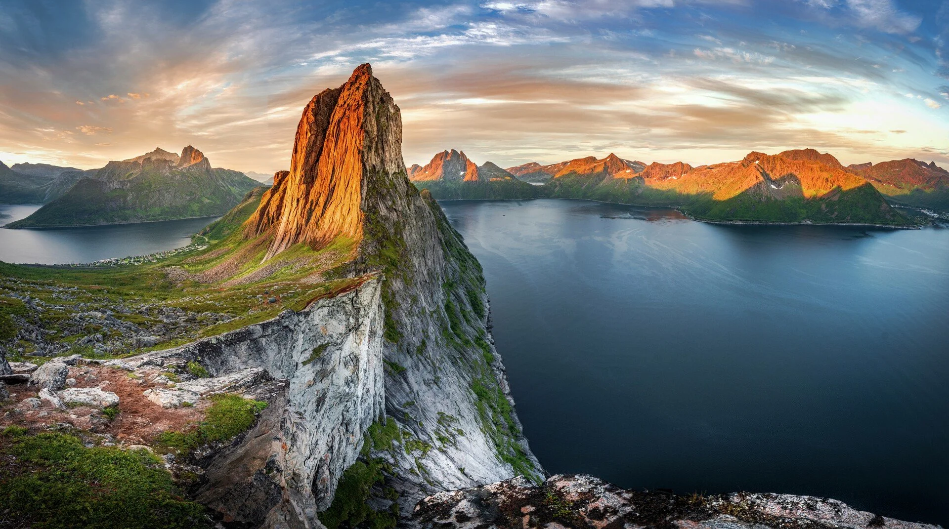 Senja_Norway_HGR_161113_1920_Photo_Getty_Images.jpg