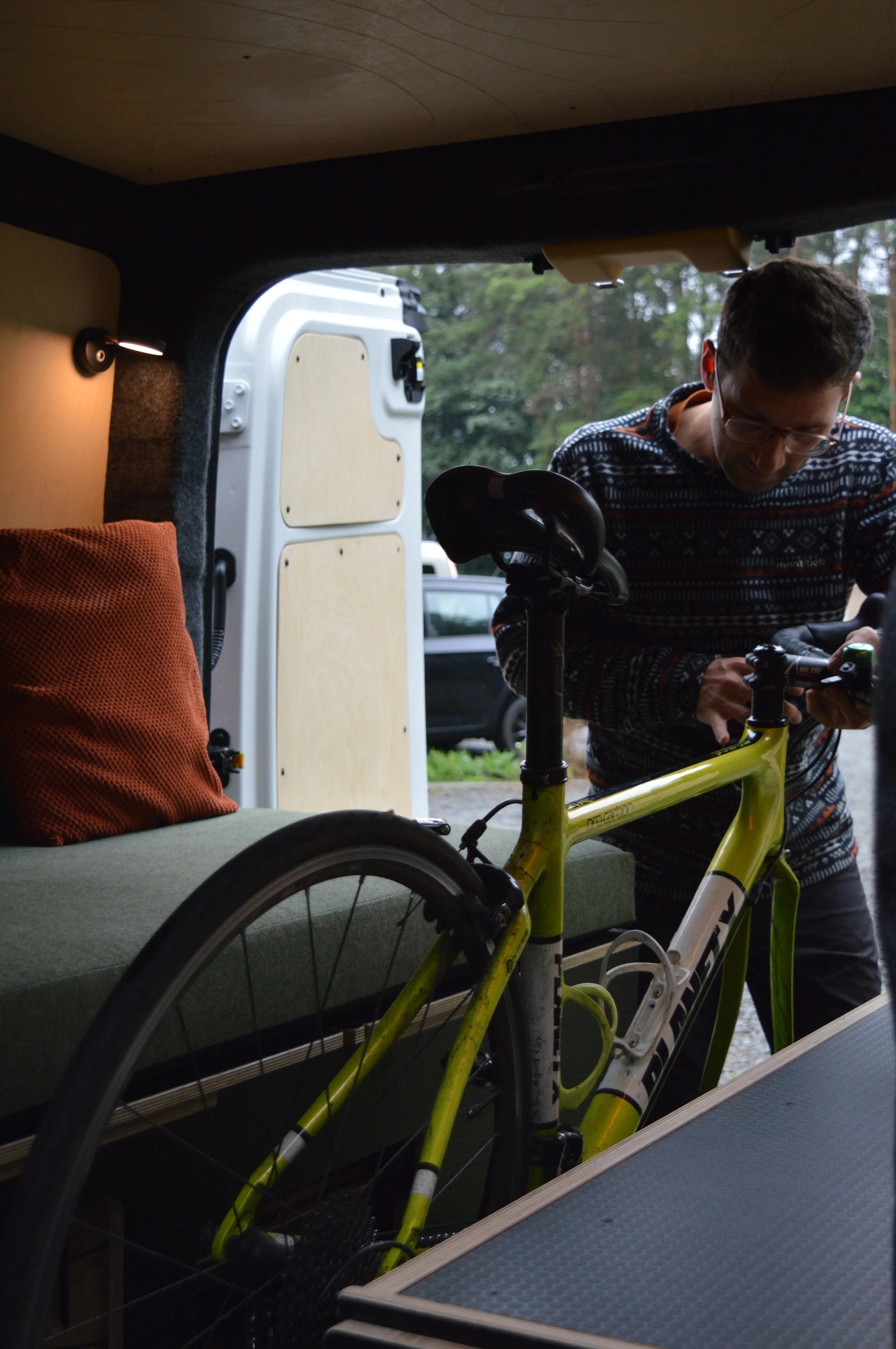 Strathpuffer 24 Support Vehicle &amp; Mobile Basecamp