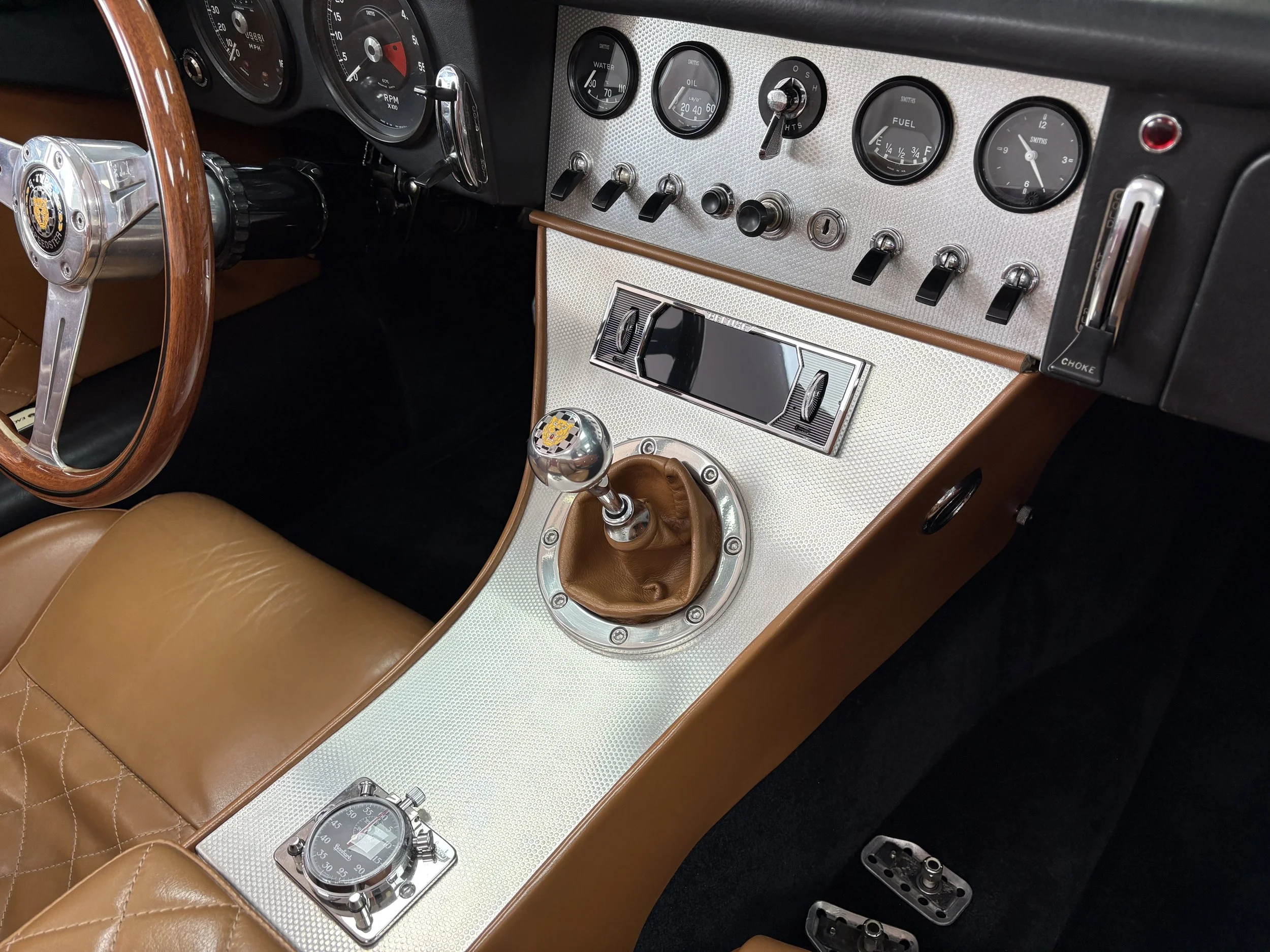 Chrome Version Reluxe Stereo In The Eagle Speedster