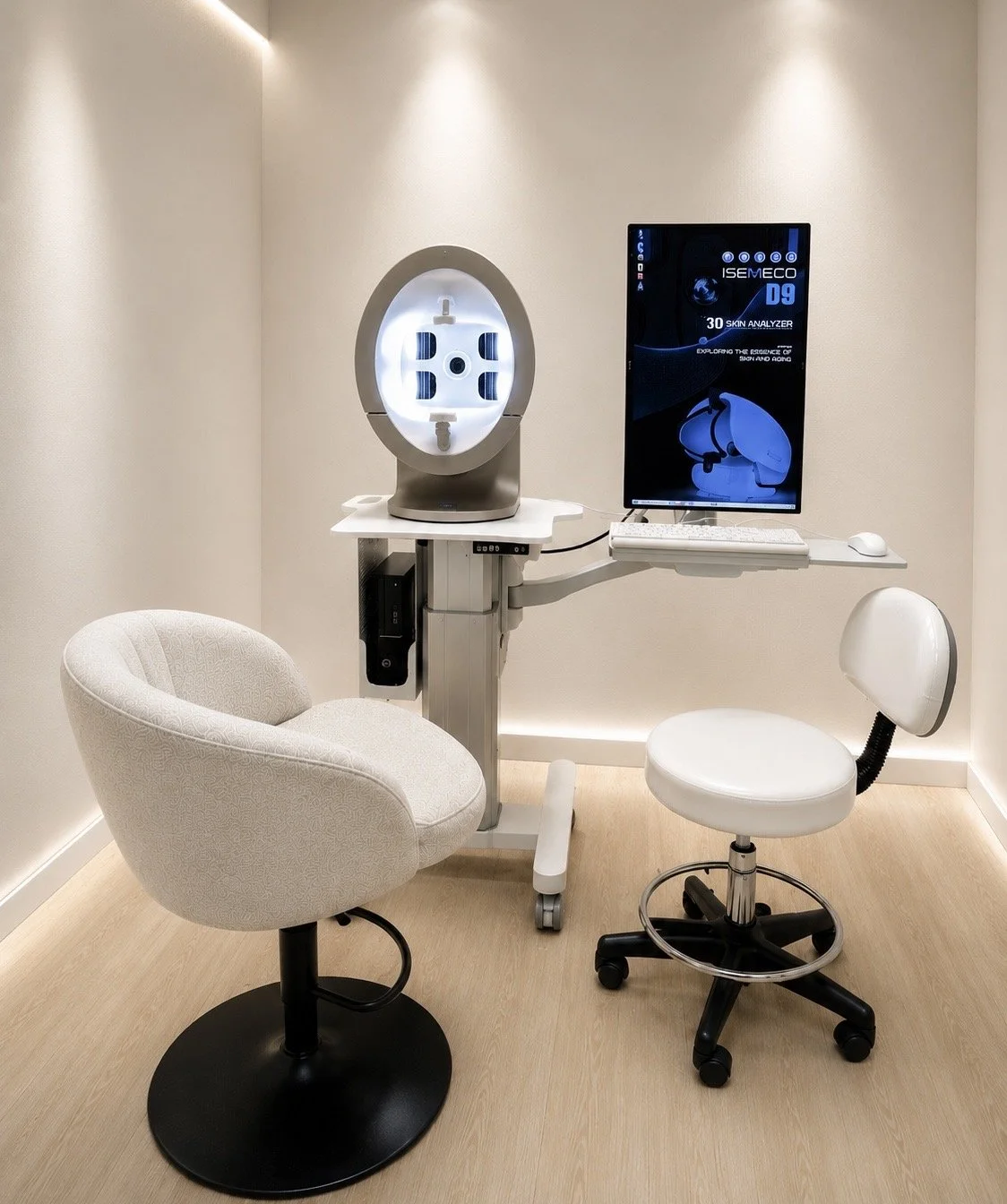 Skin analysis room at Oh Miray Aesthetics in Montrea