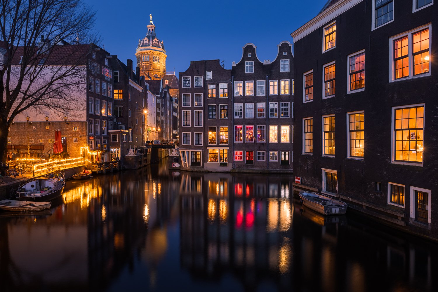 Amsterdam, gezicht vanaf de Armbrug.jpg