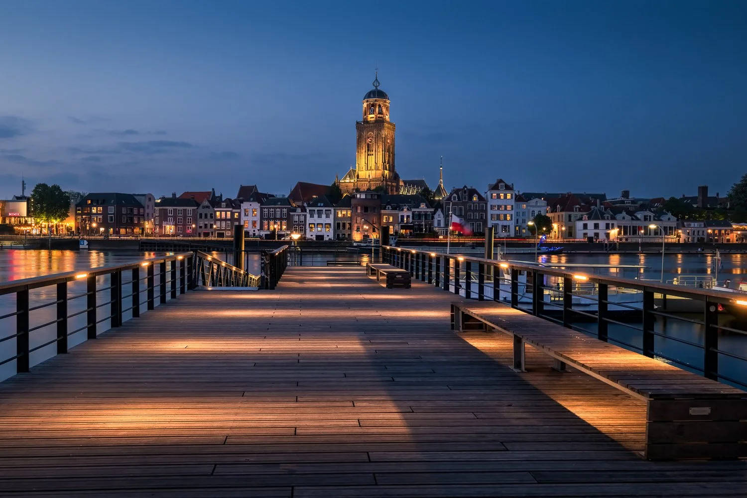 Deventer blue hour.jpg