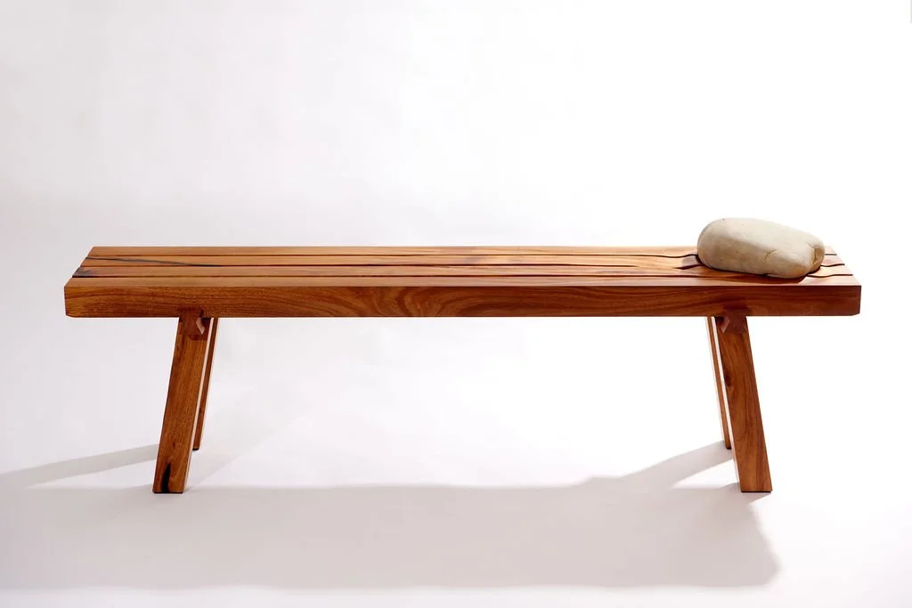 Seijaku Bench Front