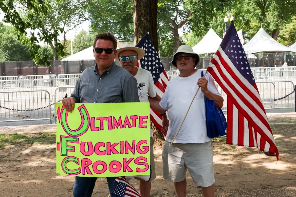A UFC FIGHT ON THE WHITE HOUSE LAWN. Part 2. 
