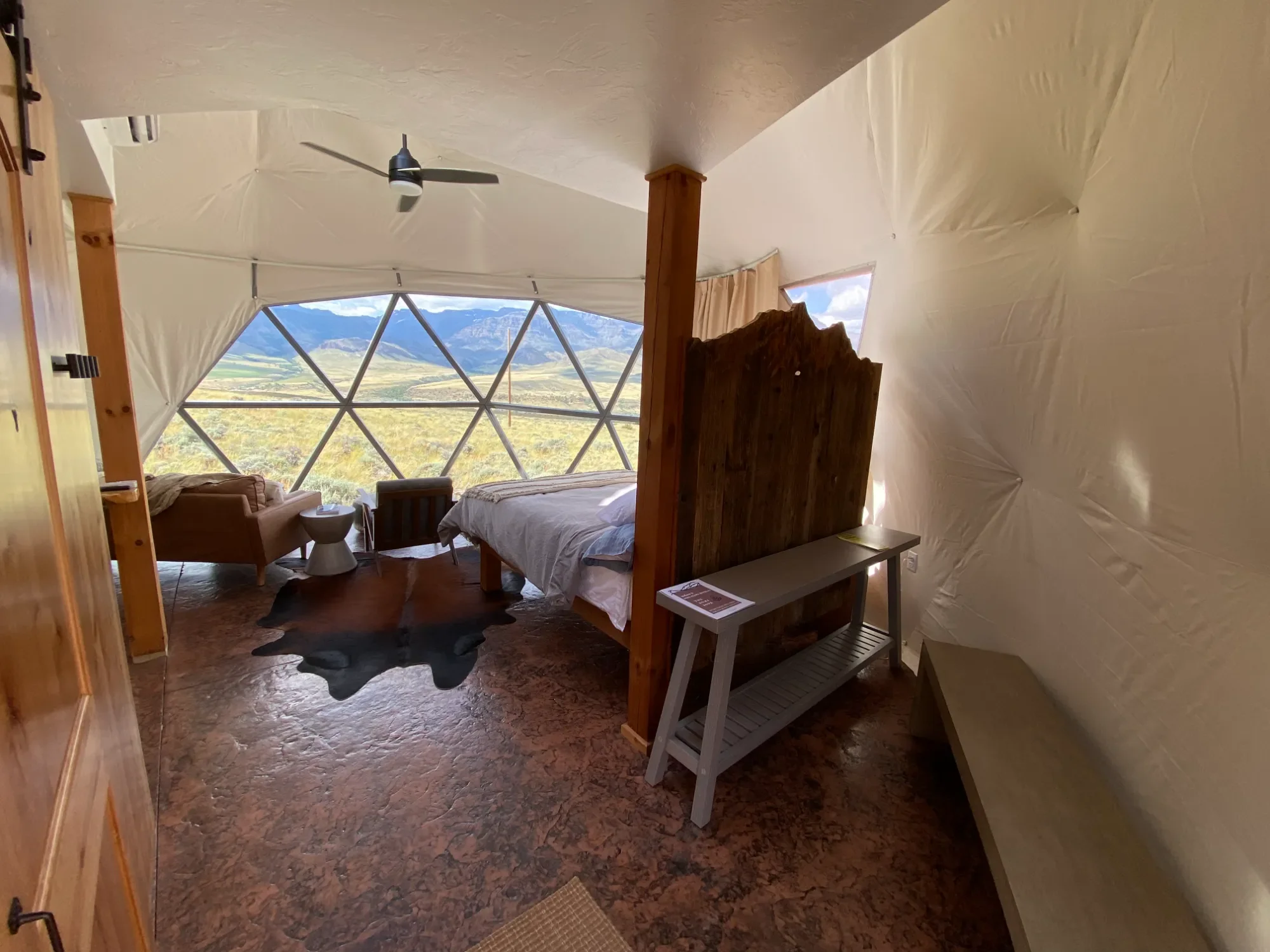 Pure-Heart-Retreat_Wyoming-Wellness-Retreat-Center_Sunlight-Dome-17.webp