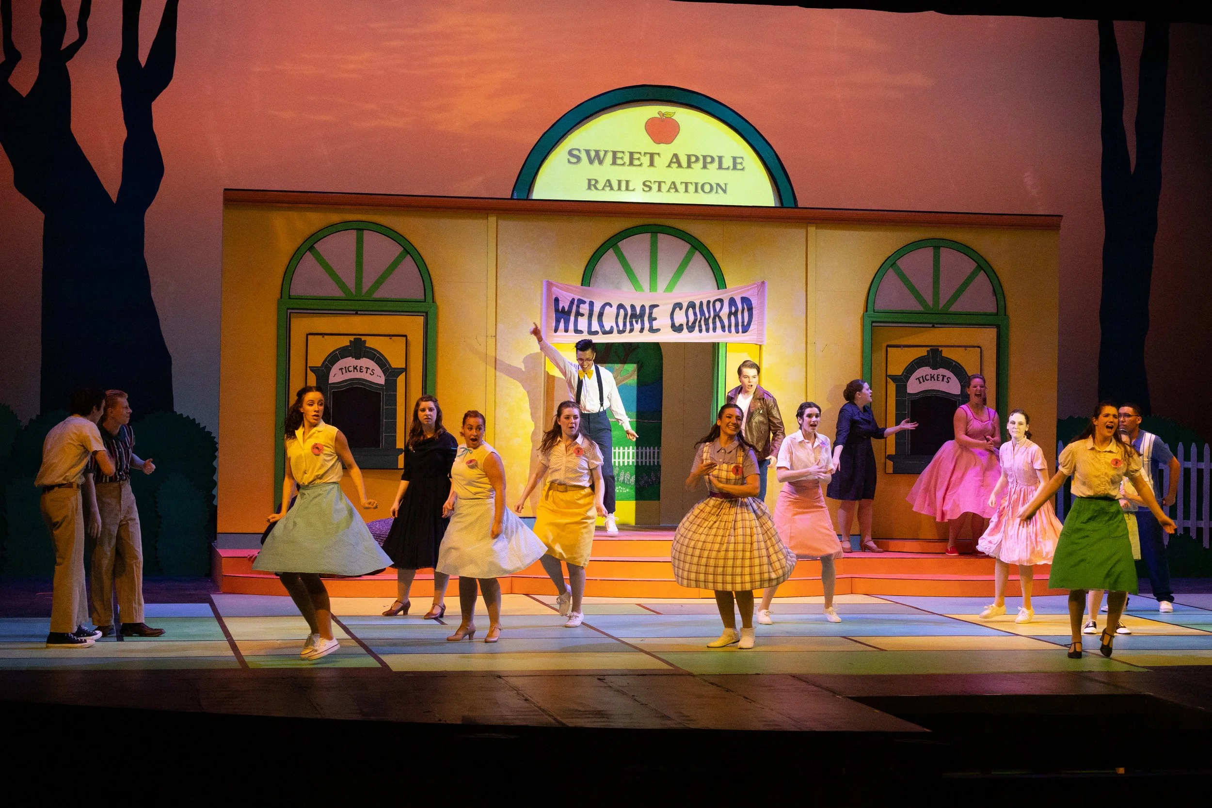 ByeByeBirdie_11012022_125.jpg