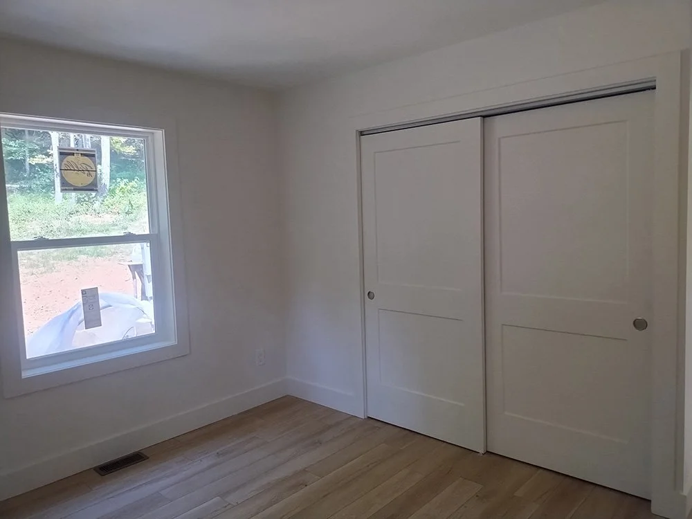 bedroom-closet.jpg