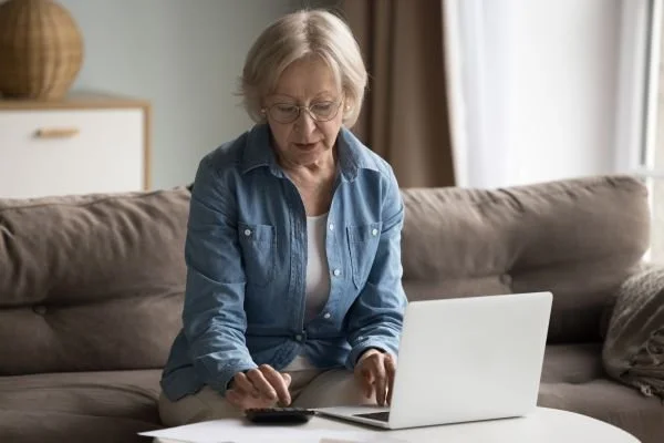 The 8 Keys to a Fulfilling Retirement: Embracing Financial Wellness for Peace of Mind & Prosperity