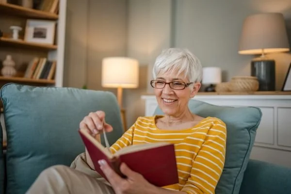 The 8 Keys to a Fulfilling Retirement: Enriching Intellectual Wellness in Senior Living