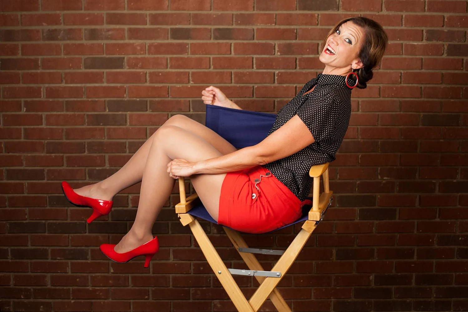 Shari Edmisten supporting Hickory Arts in Hickory, NC, reflecting positive experiences with guitar lessons, local arts education, and creative mentorship.
