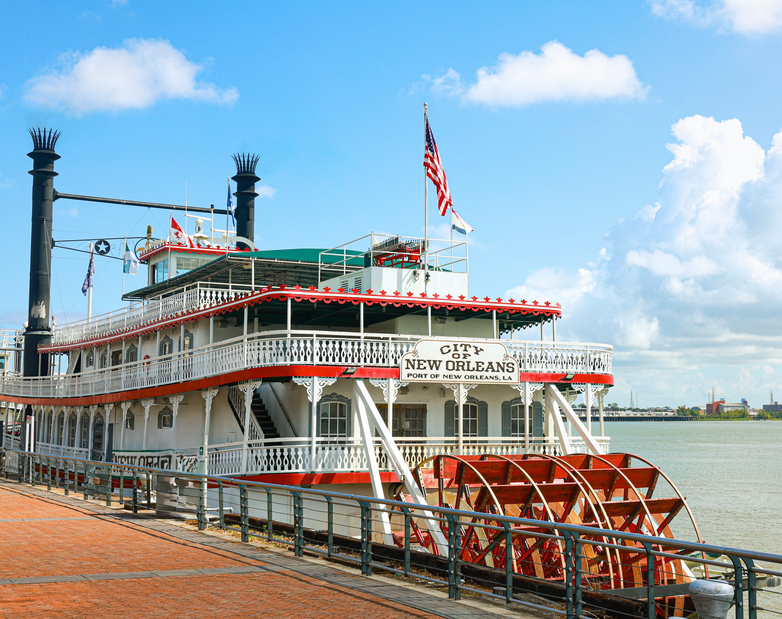 riverboat.jpg