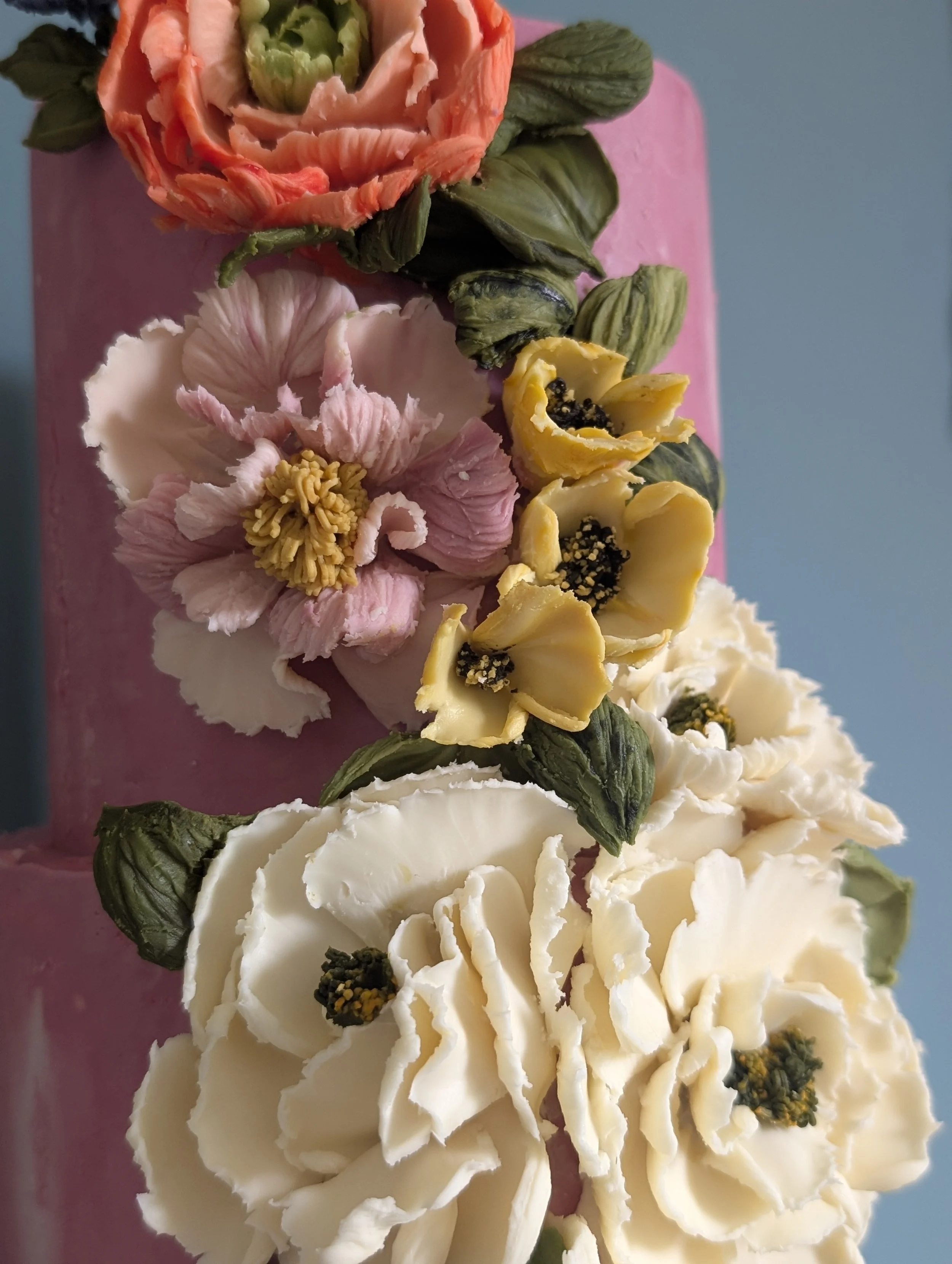 Hand-sculpted-pink-wedding-cake.jpg
