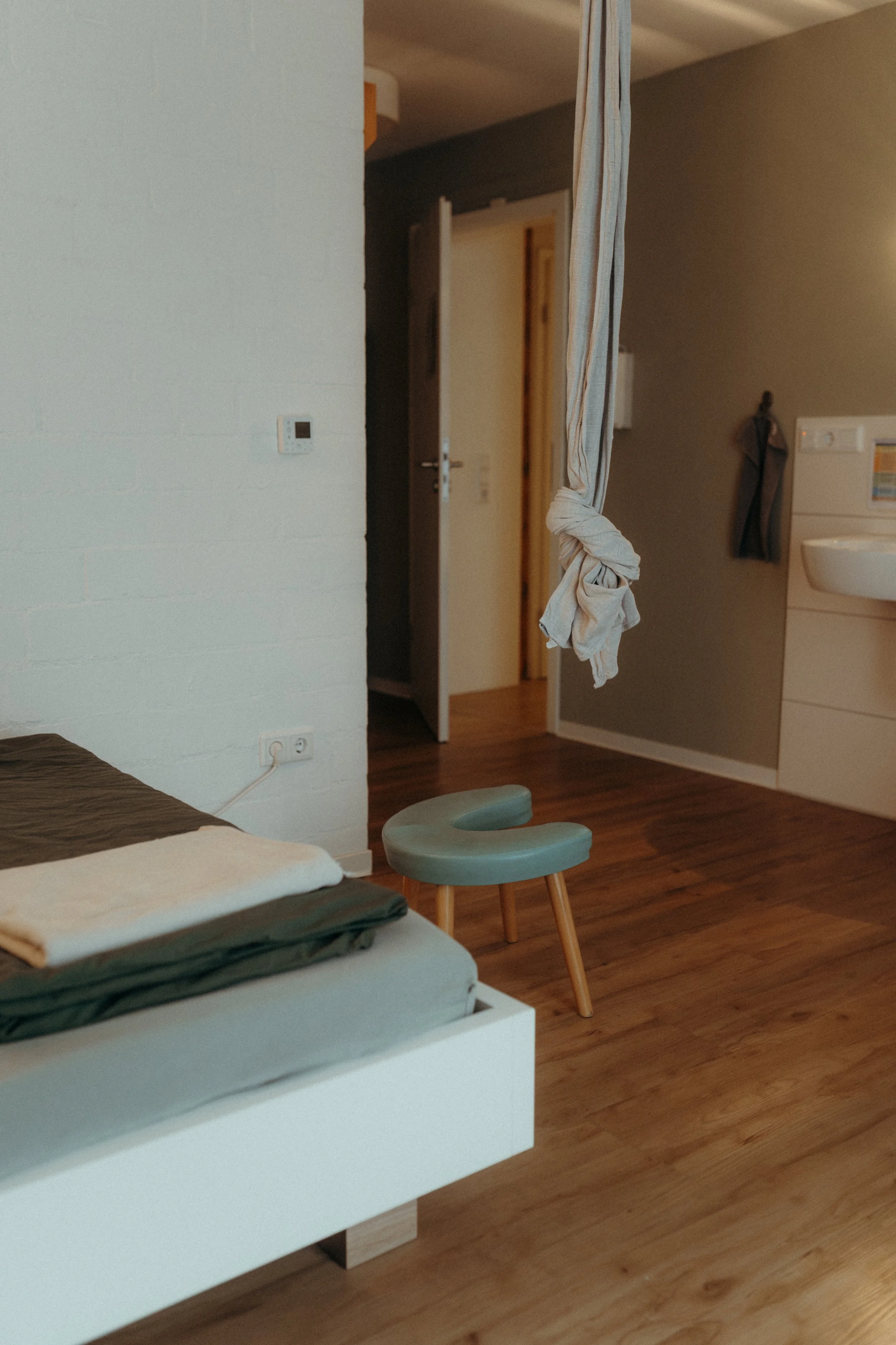julia_gnan_fotografie_schwangerschaft_geburt_newborn_maingeburtshaus-229.jpg