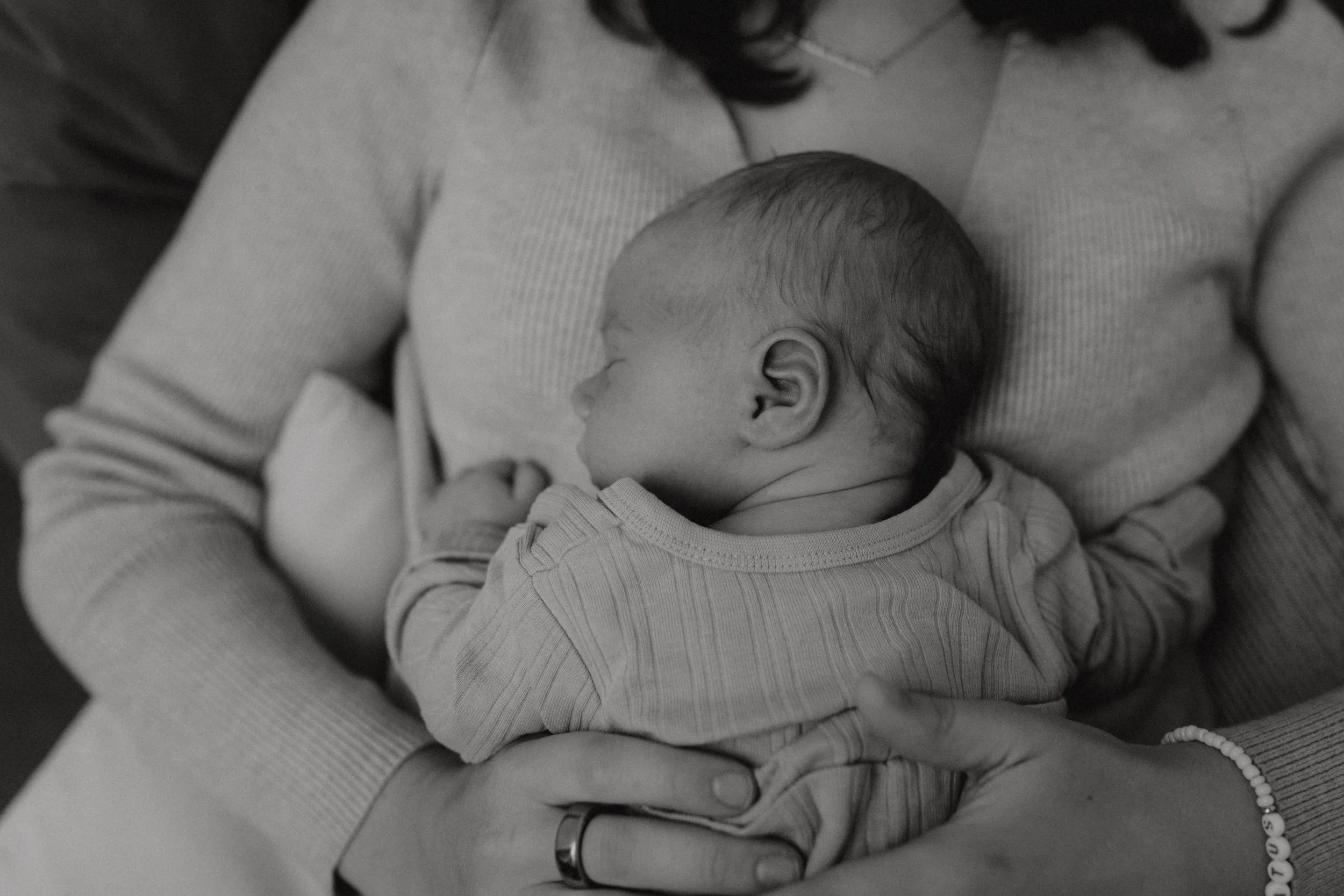 julia_gnan_fotografie_schwangerschaft_geburt_newborn_maingeburtshaus-774.jpg