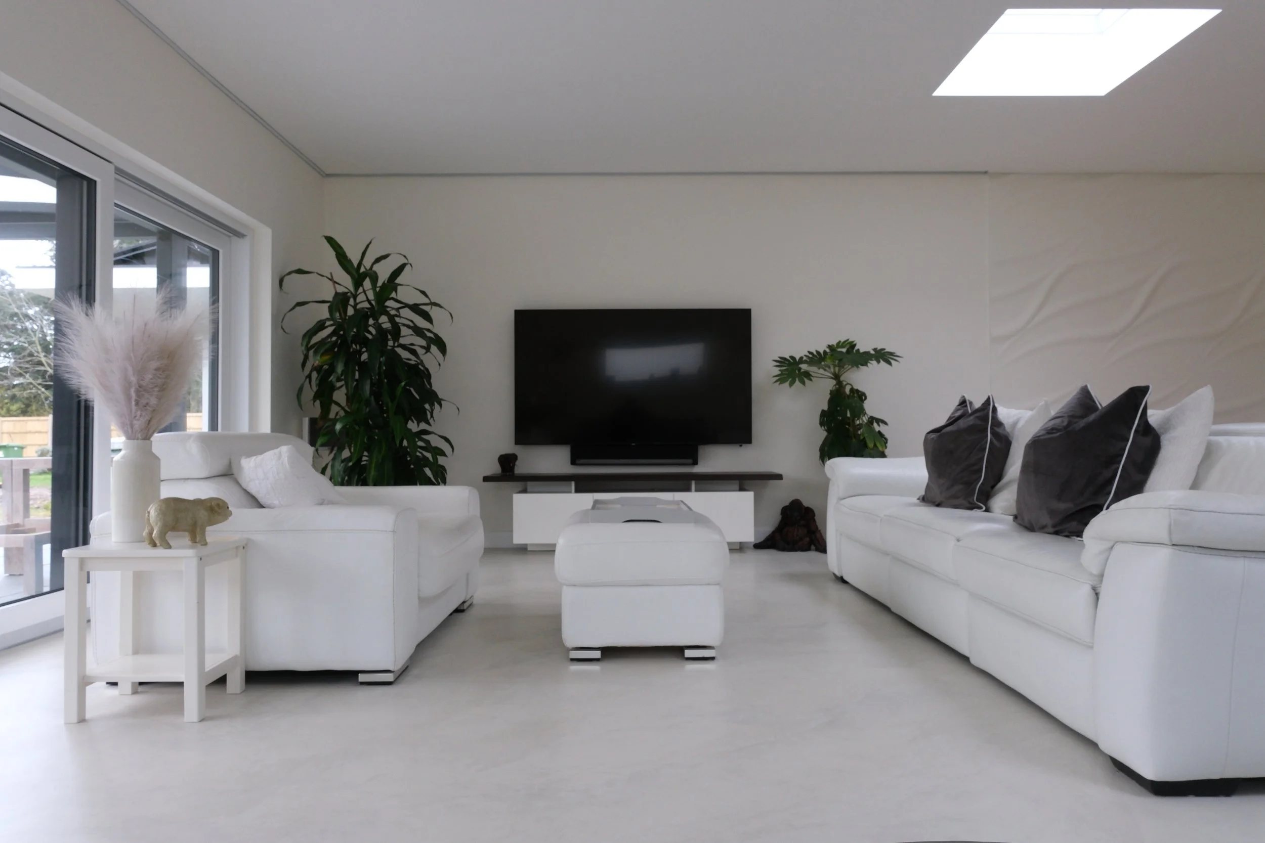 Blundeston (Micro-Quartz floor)