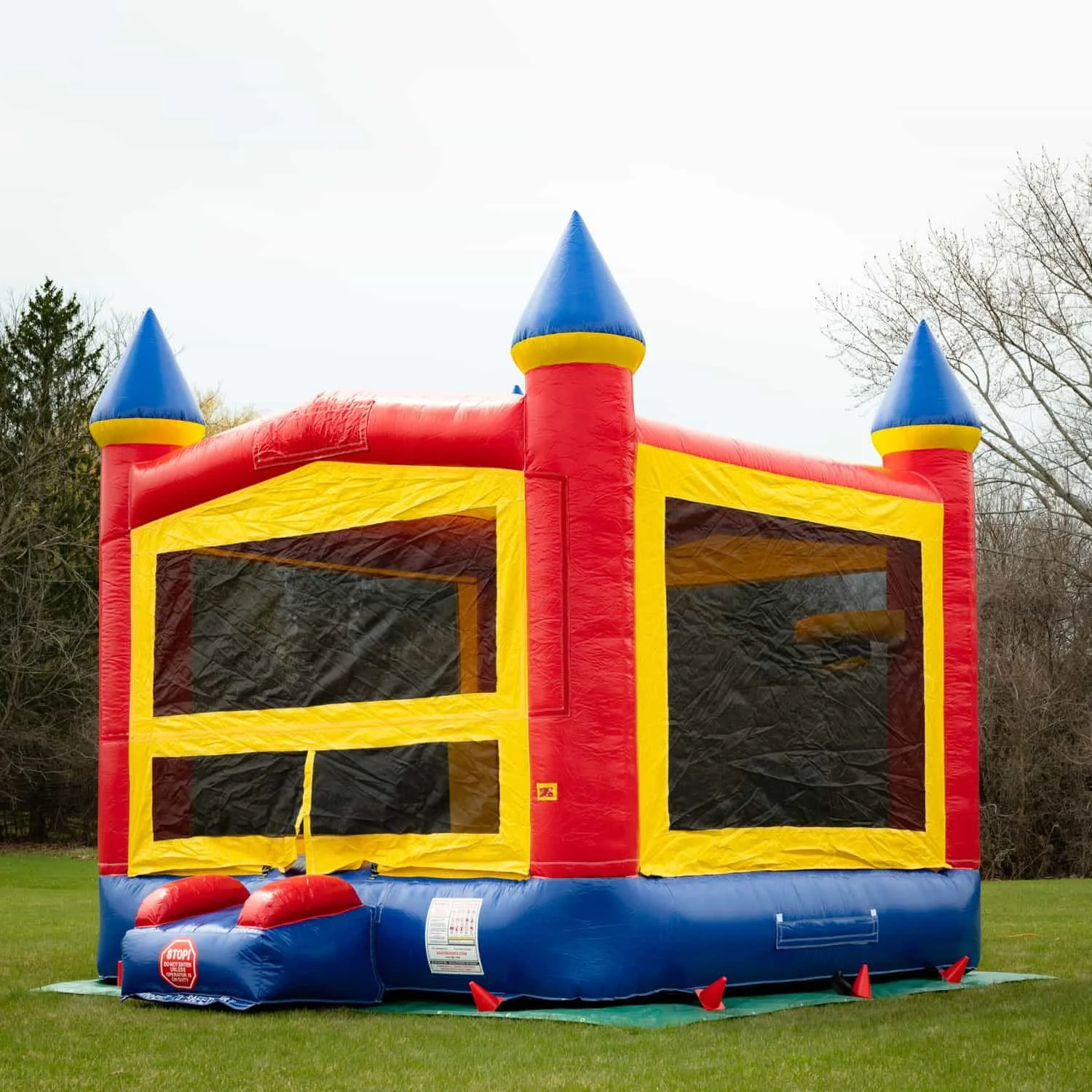 the-gathering-company-13x13-bounce-house-right-front.jpg