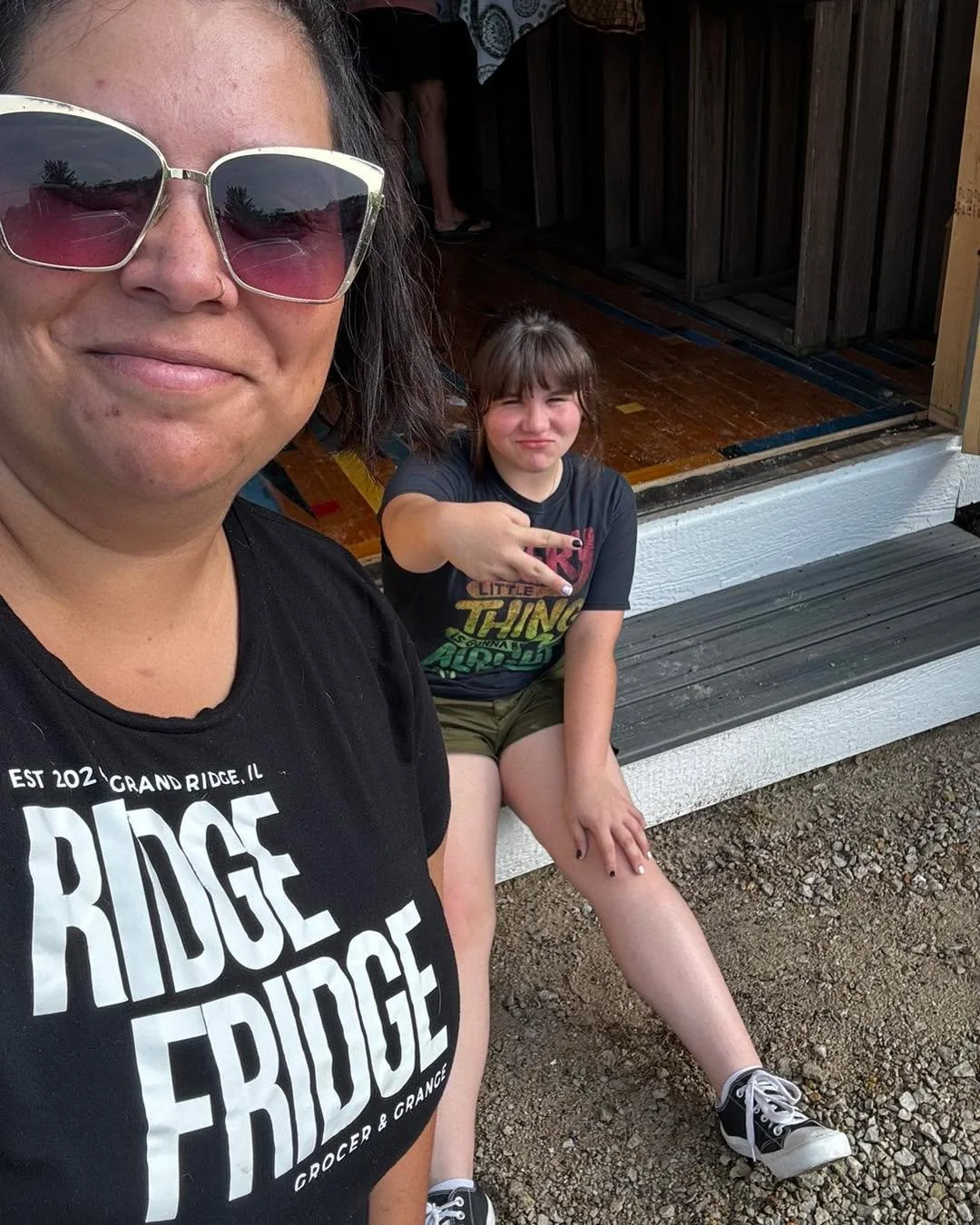 Adyssen and Alyssa are set up and ready to sign up new members at Heritage Harbor in Ottawa!  Enjoy some strawberry and blackberry samples while you shop local grown goodness! 
#localgrown #localbusiness #grassroots #grassfedbeef #grassfedbutter