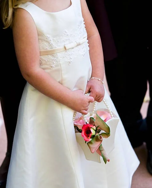 Flowergirl.jpg