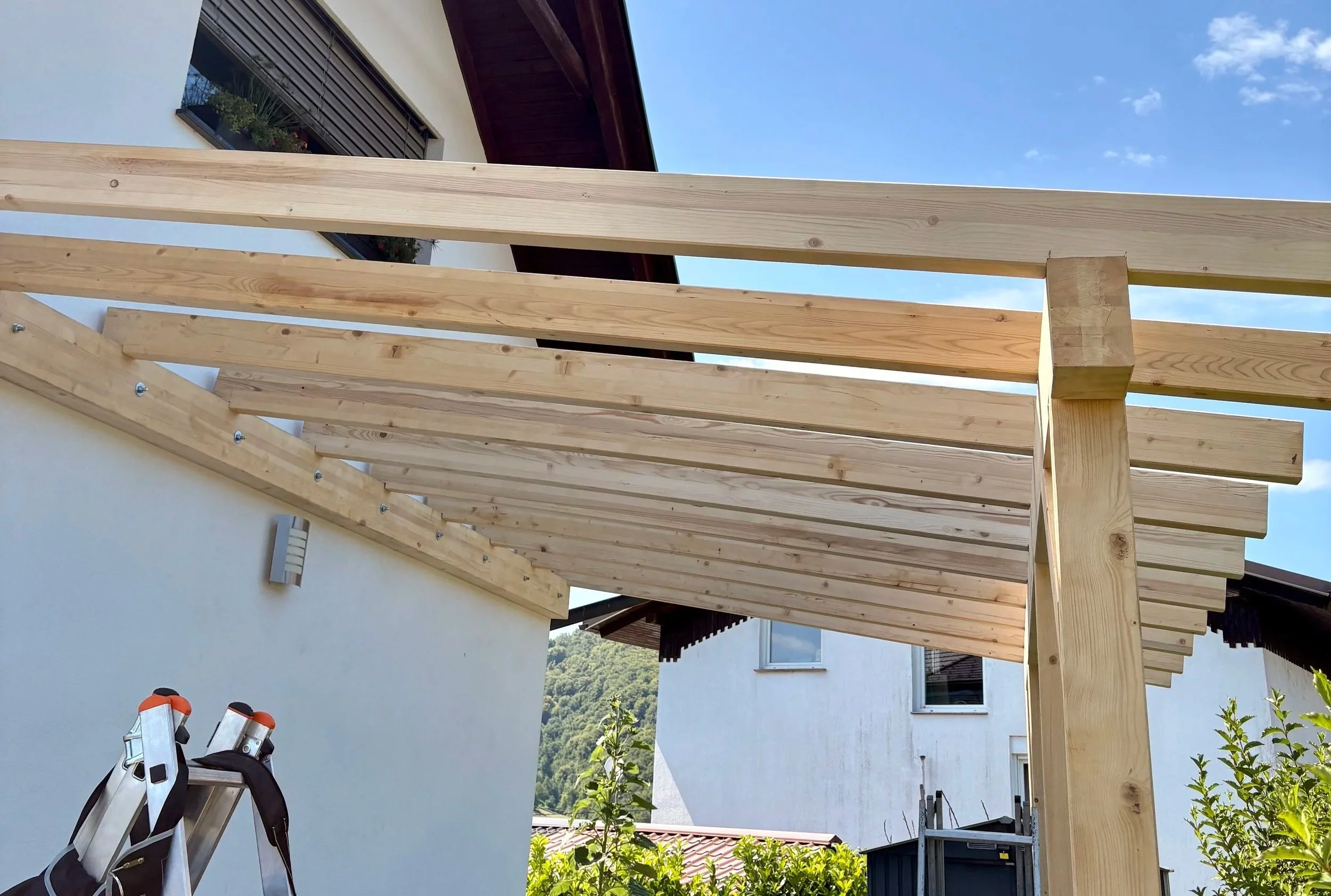 Lesena pergola, LM Les