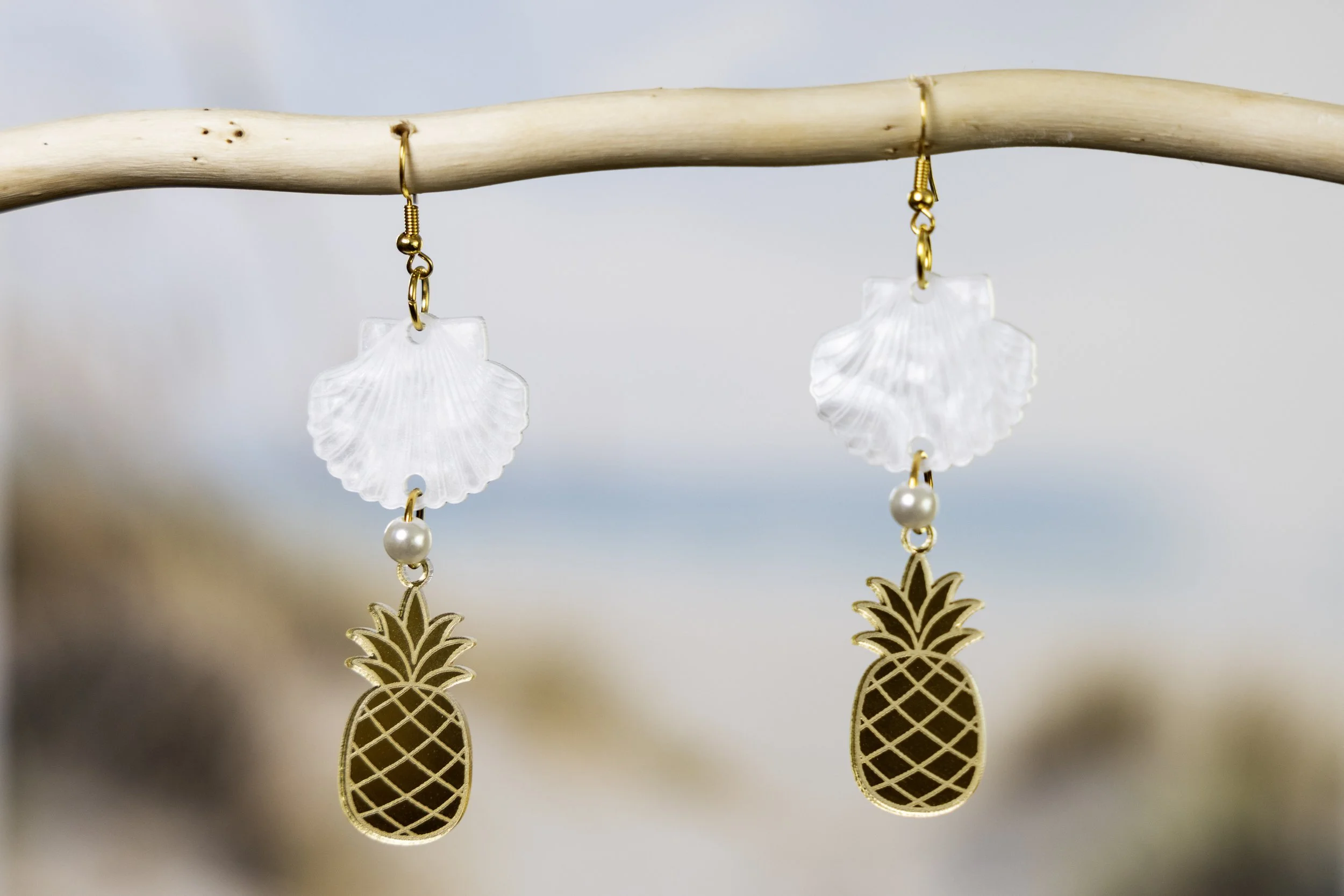Tropical Shell Earrings - Gold Mirror and White Pearlescent