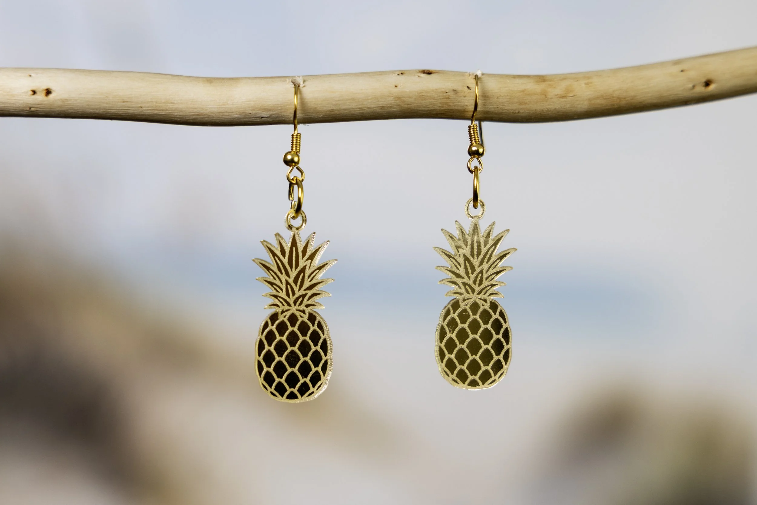 Stay Golden Pineapple Earrings - Gold Mirror