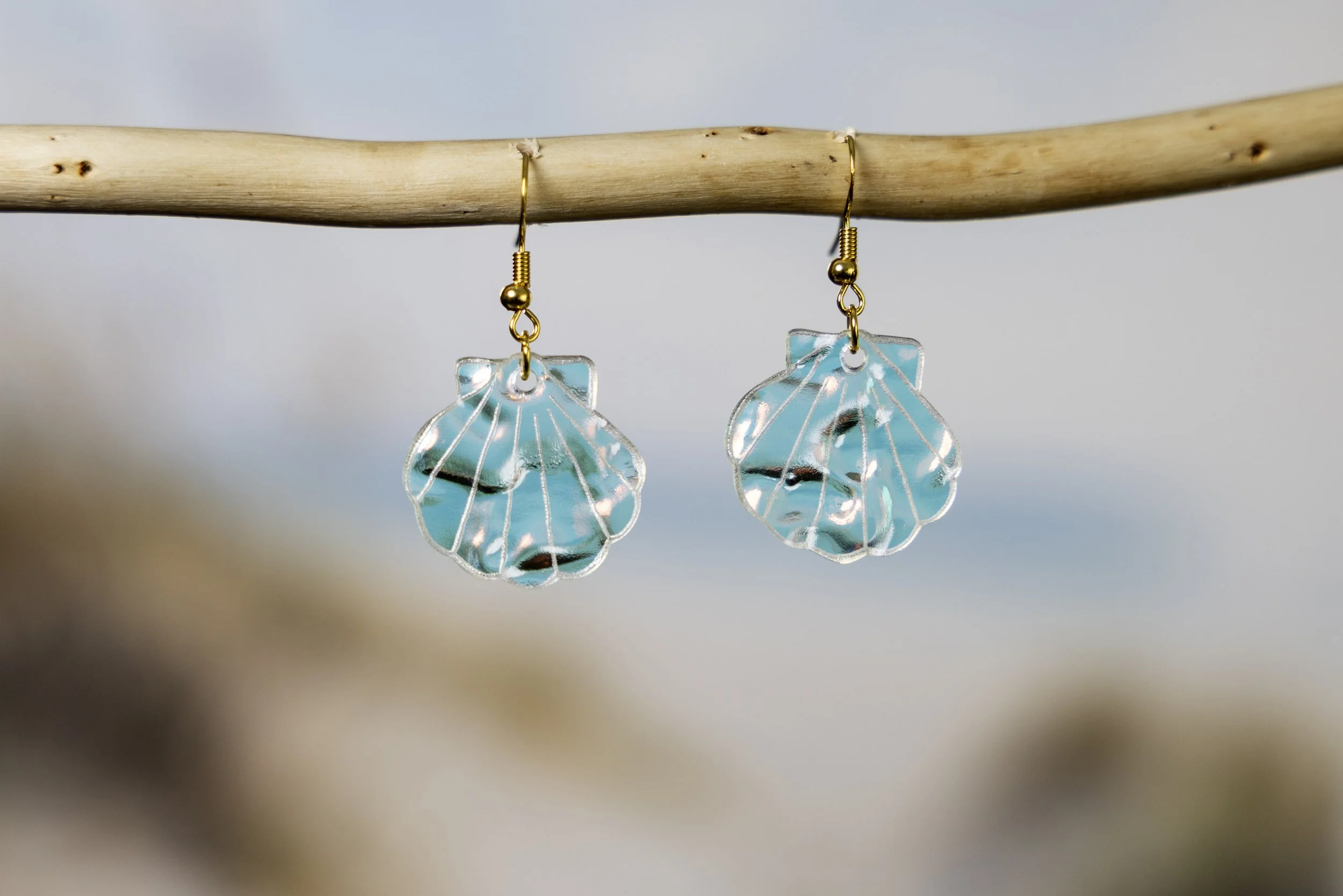 Mermaid Shell Earrings - Iridescent Water Ripple