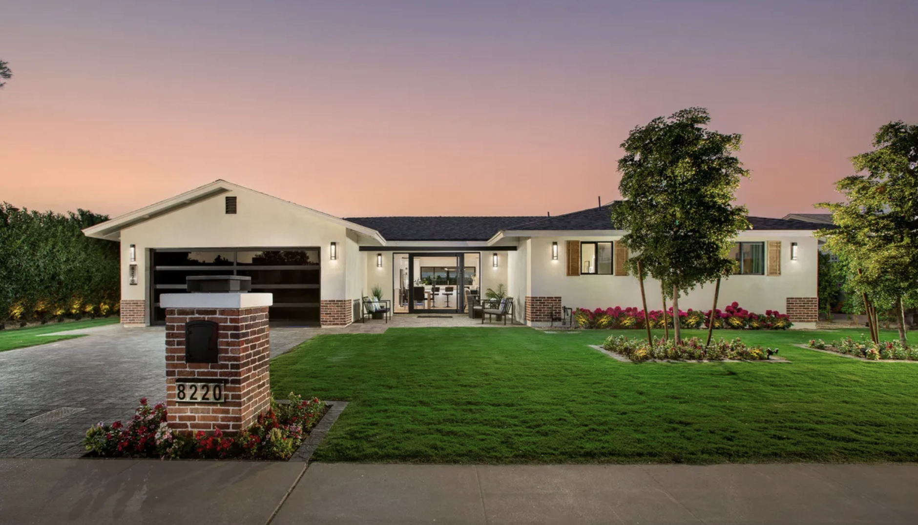 8220 E Minnezona Ave, Scottsdale 