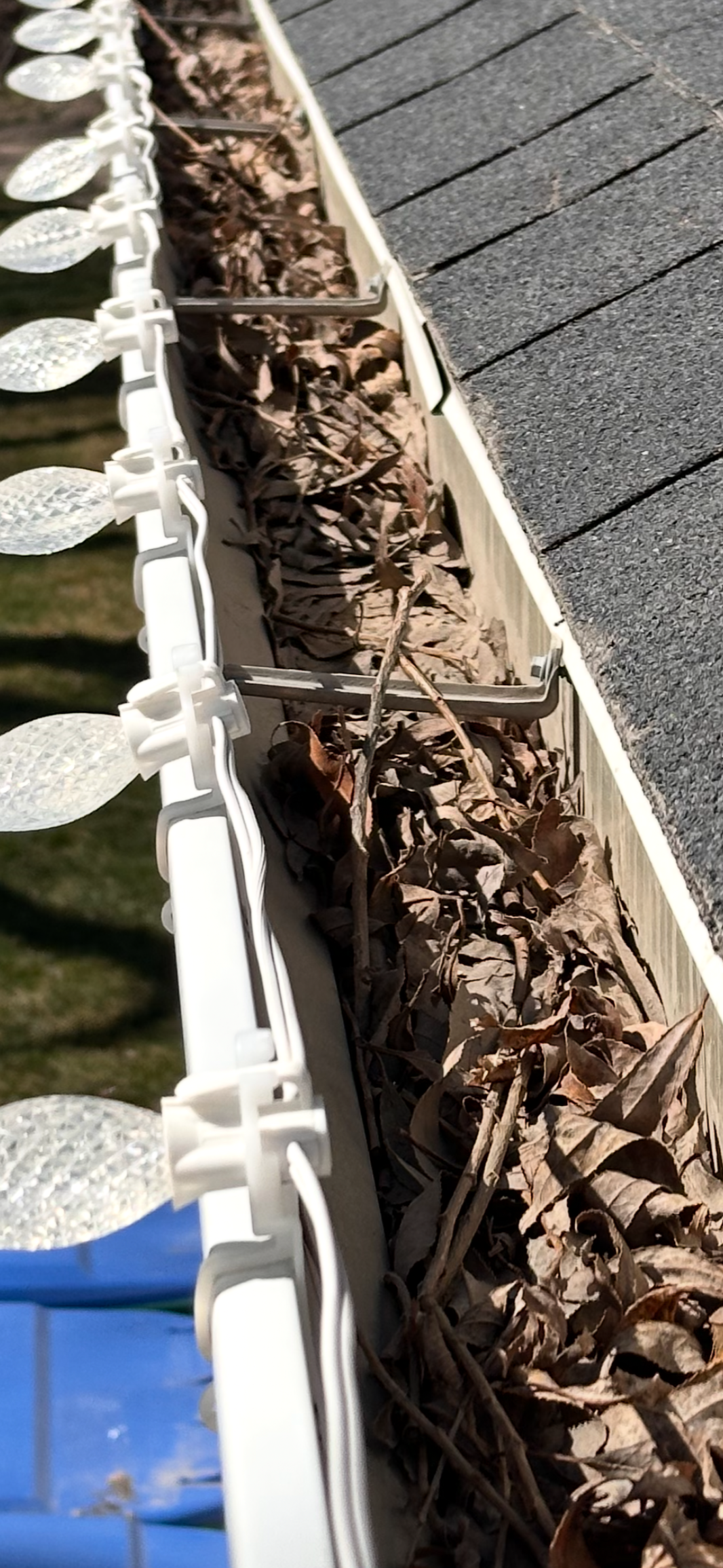 Signs Your Gutter System Needs to Be Replaced (Not Just Cleaned or Repaired)