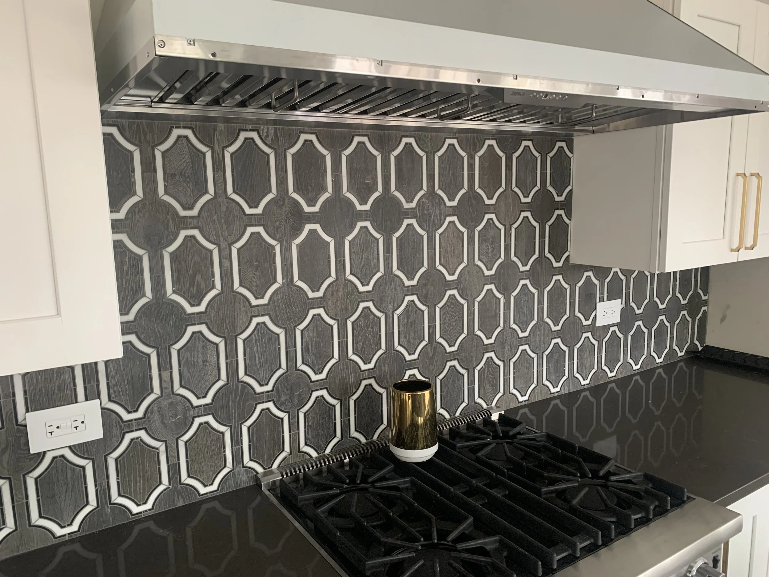 geometric-octagon-marble-tile-detail-woodstock-il.jpg.jpg