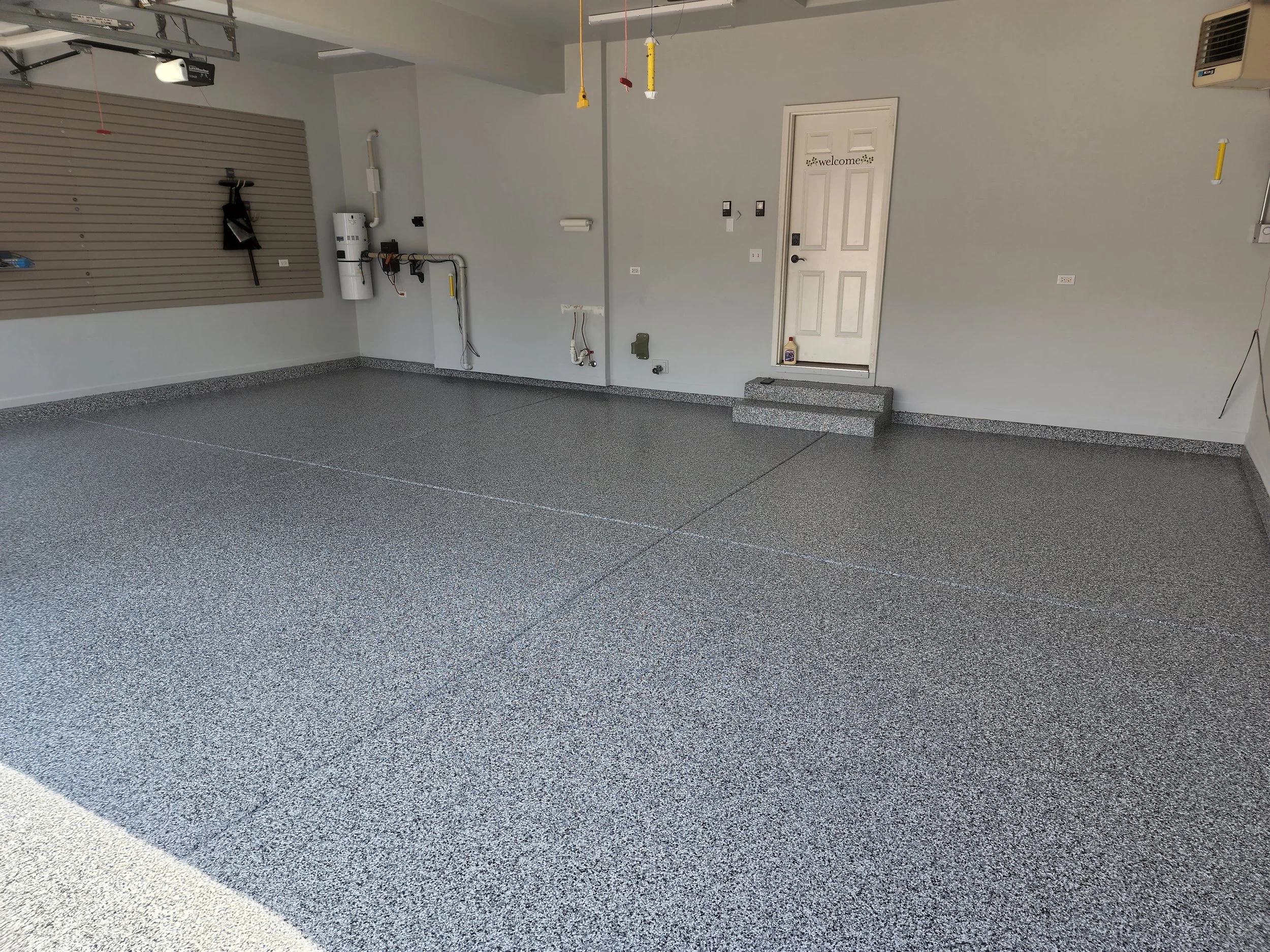 epoxy-flake-garage-floor-installation-crystal-lake-il.jpg.jpg