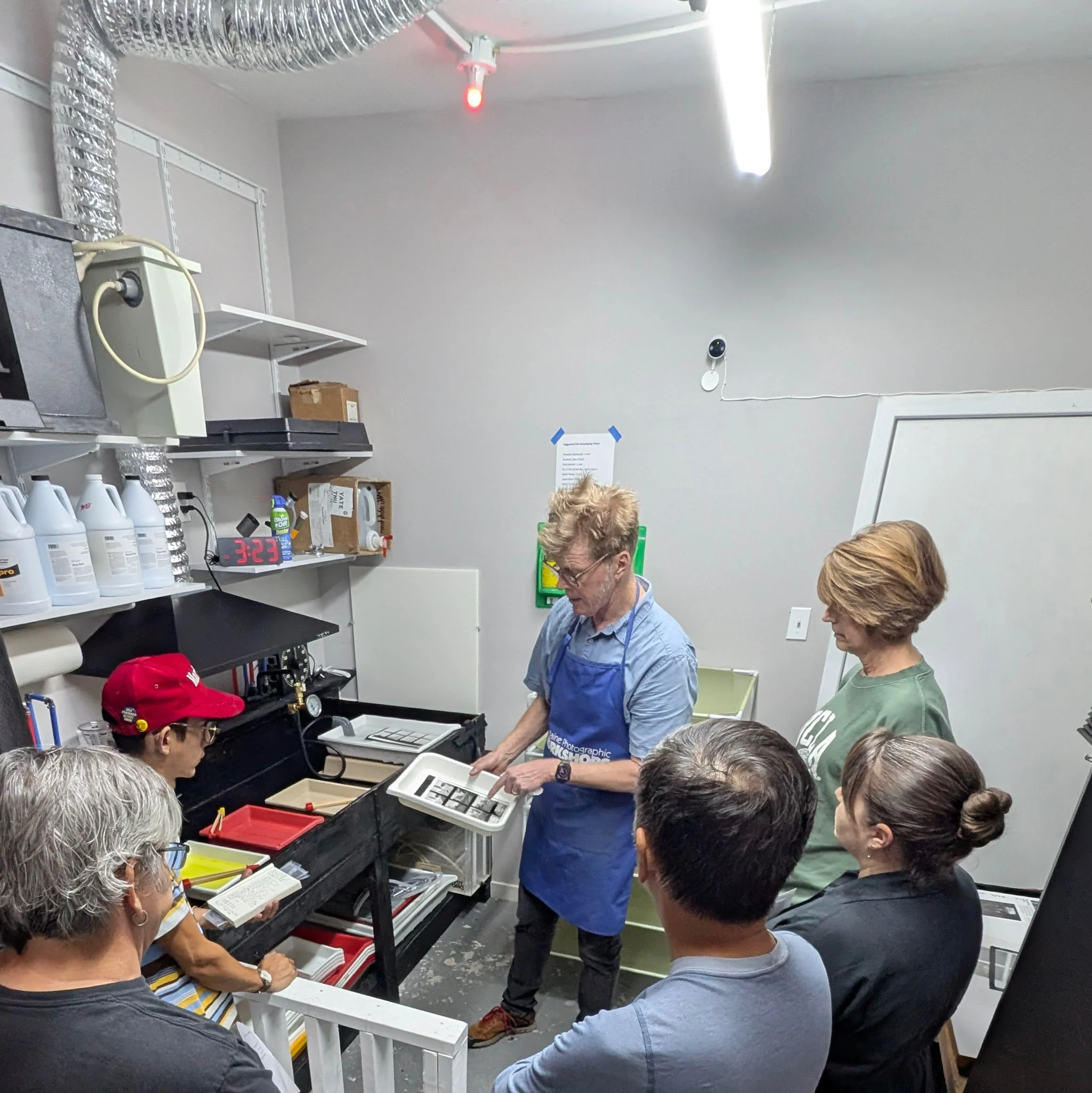 Class: Intro to Darkroom with Steve Bliss