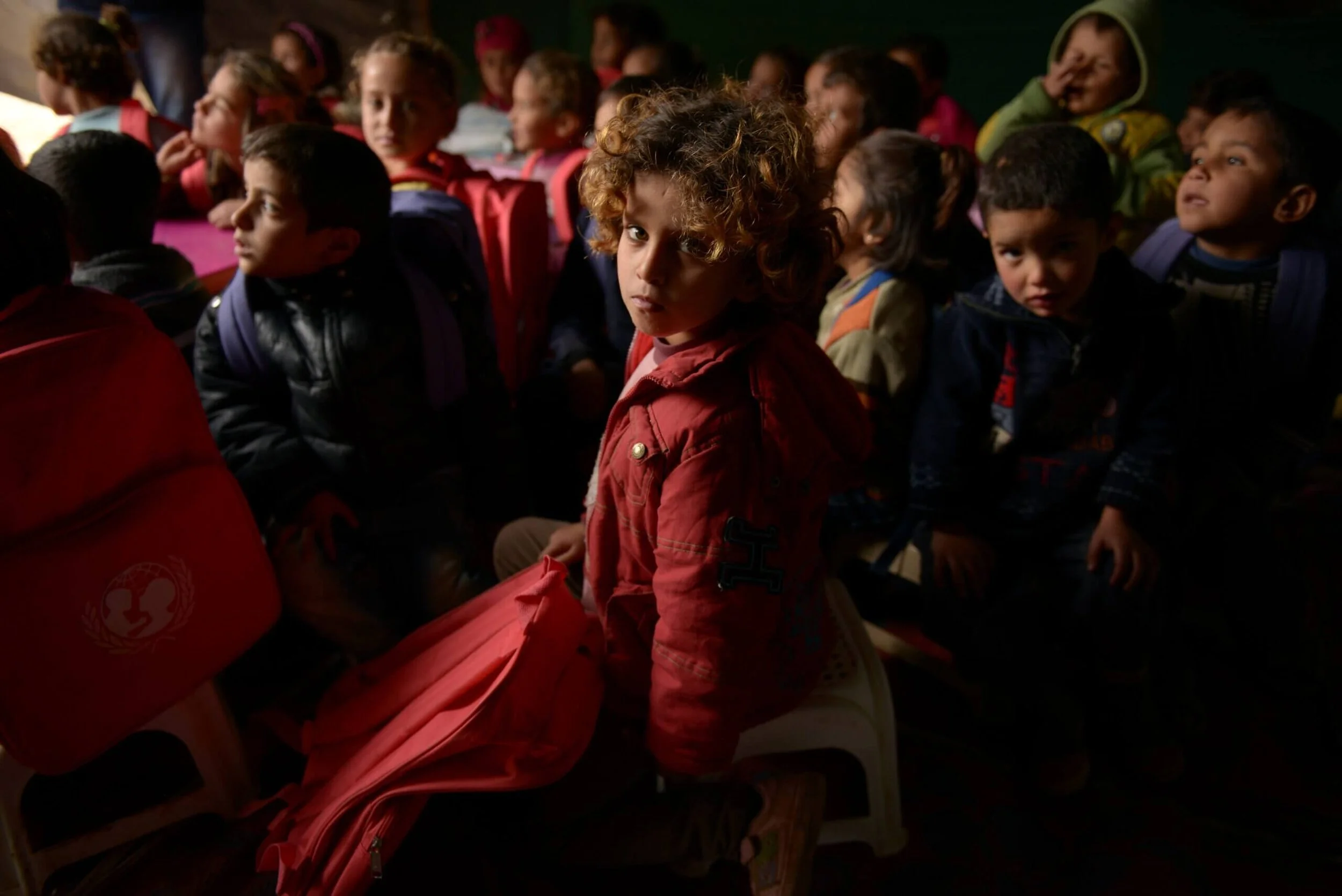  Michael Sheen Visits Syrian refugee in the Bekka Valley to highlight their needs as winter approaches. 