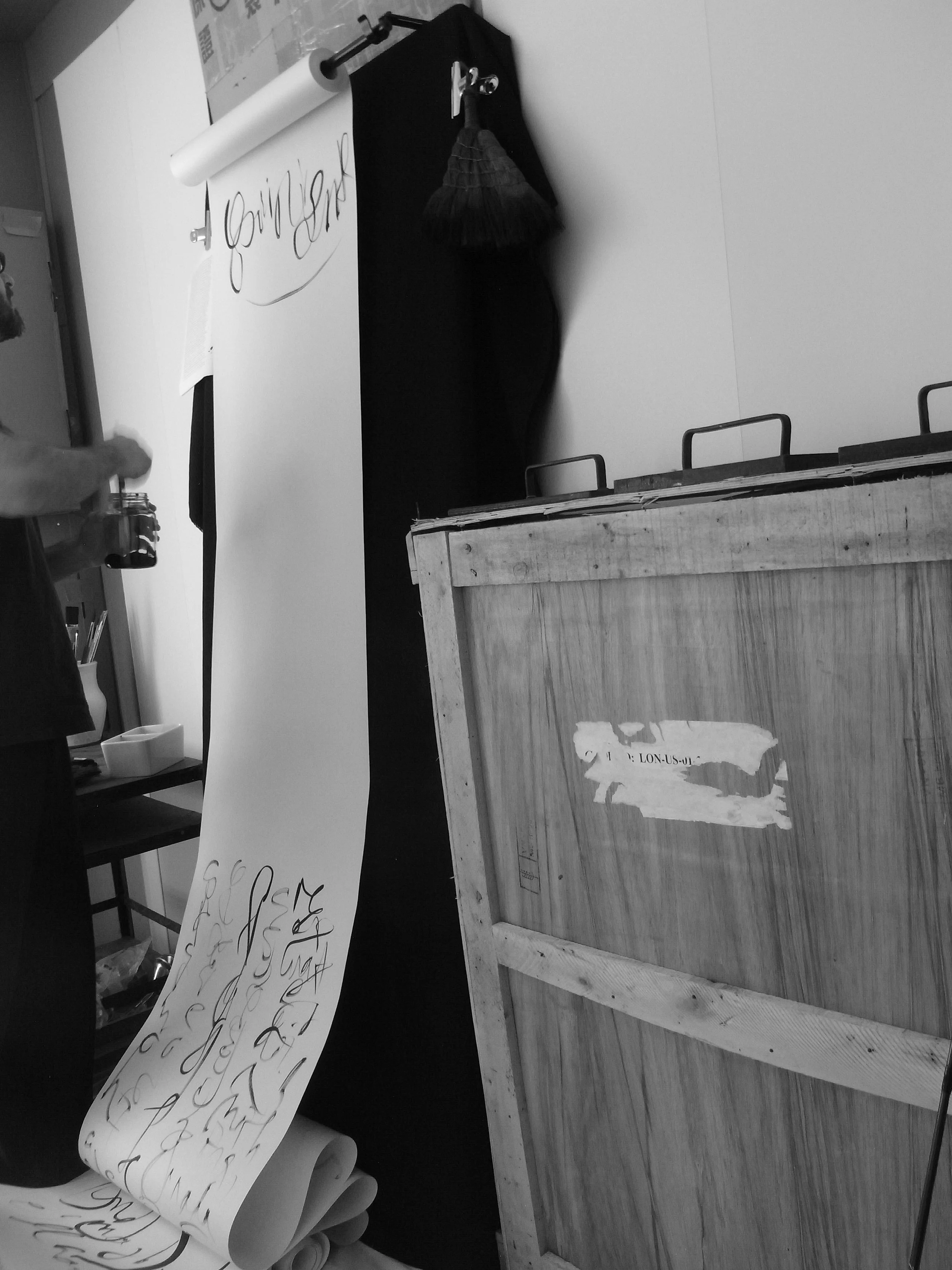 Kevin-Brown-Calligraphy-Scrolling-on-R0062363.JPG