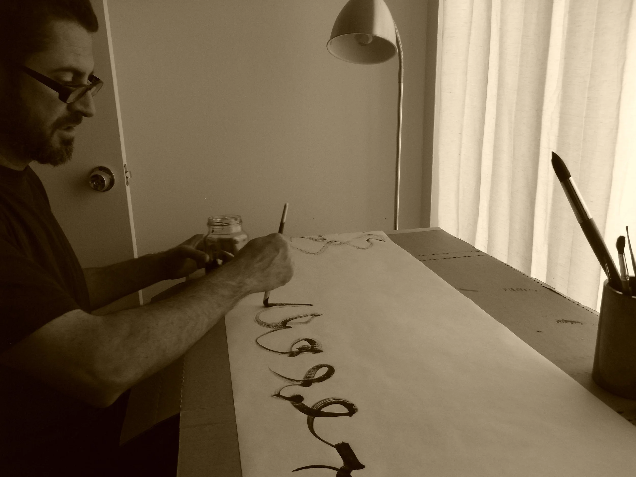 Kevin-Brown-Calligraphy-Deskwork-R0062479.JPG