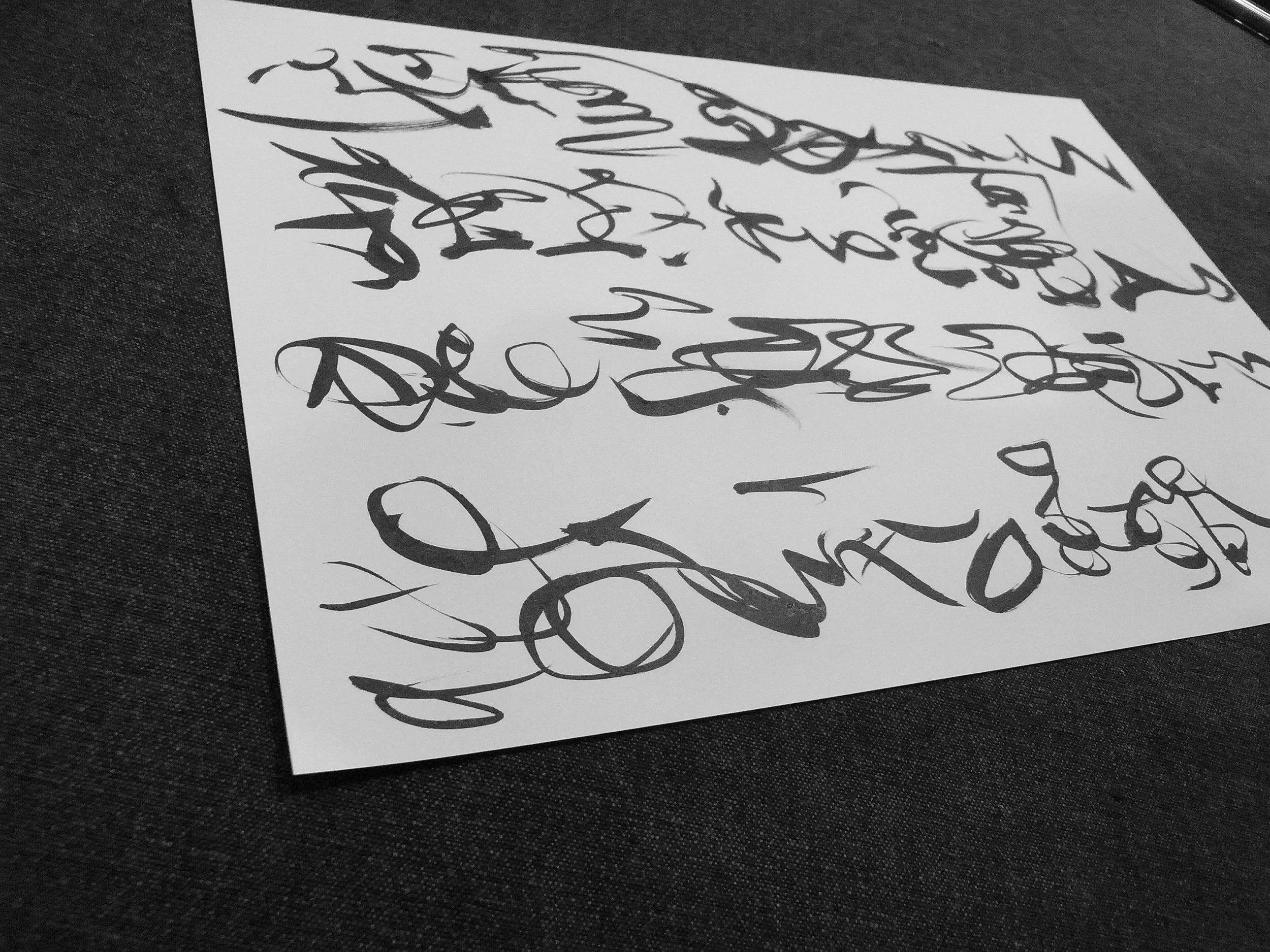 Kevin-Brown-Calligraphy-Loose-leaf-R0021151.JPG