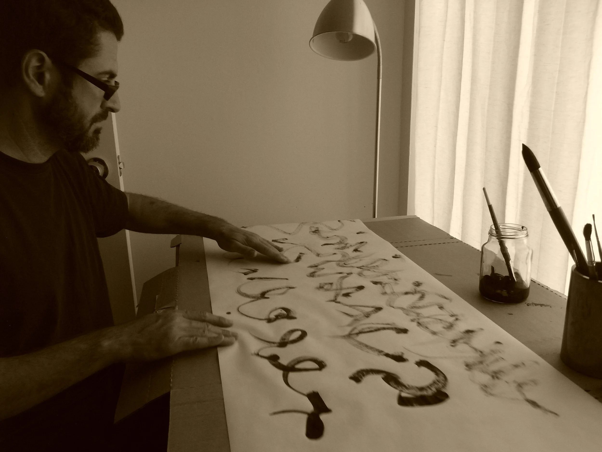 Kevin-Brown-Calligraphy-Deskwork-R0062497.JPG