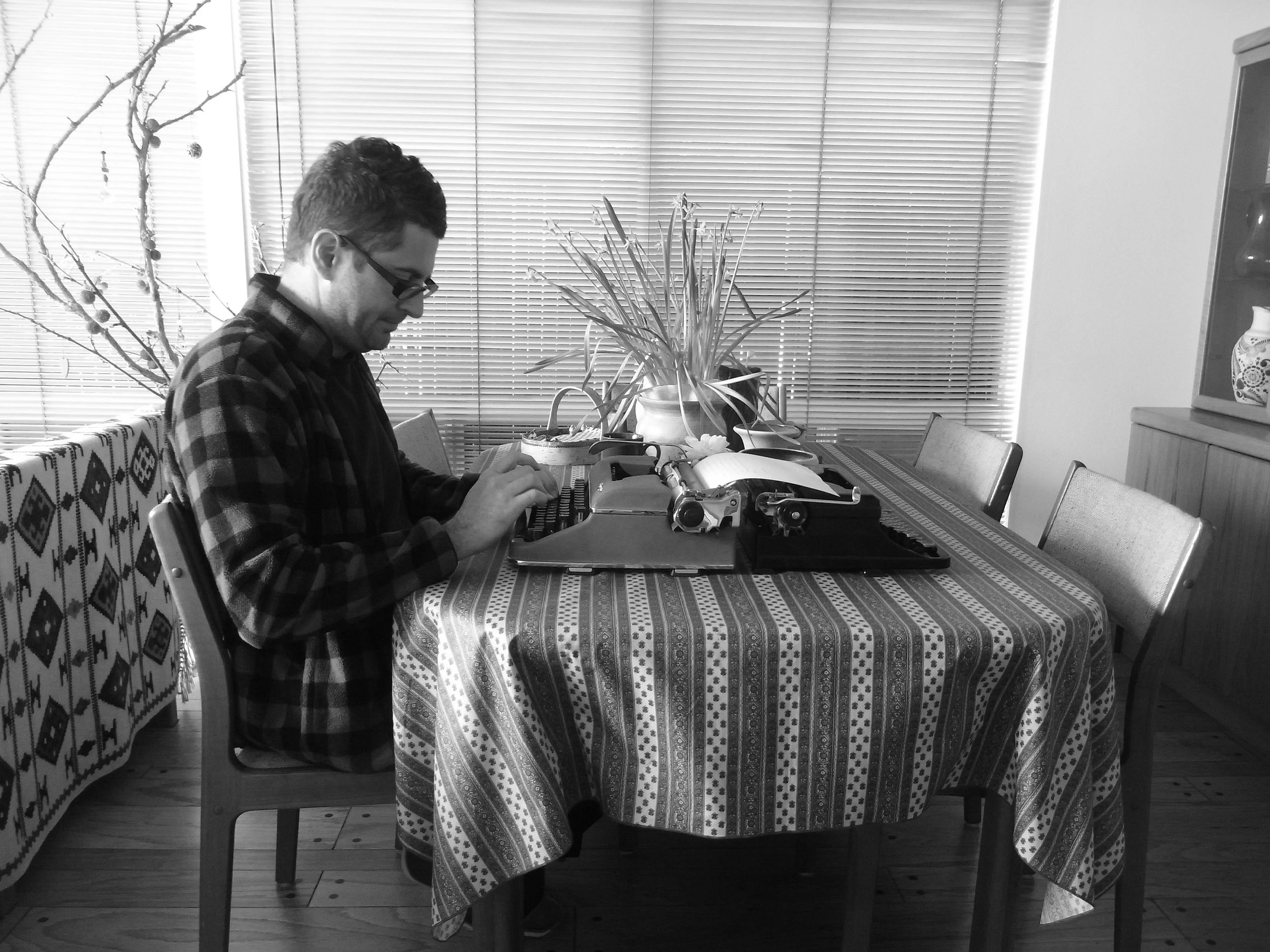 Kevin-Brown-Calligraphy-Ex-deux-machina-R0055904.JPG
