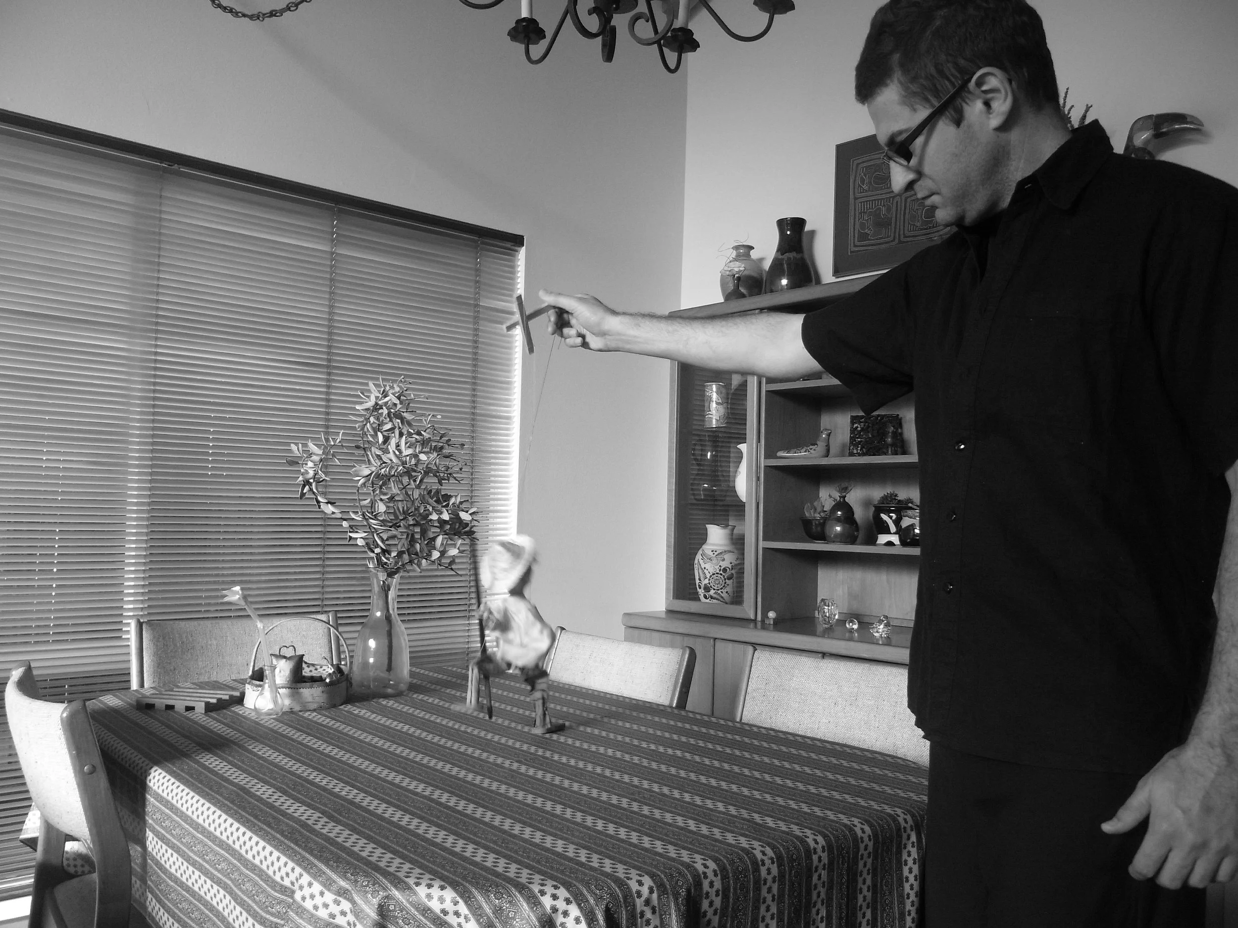 Kevin-Brown-Calligraphy-Puppeteer-R0056425.JPG