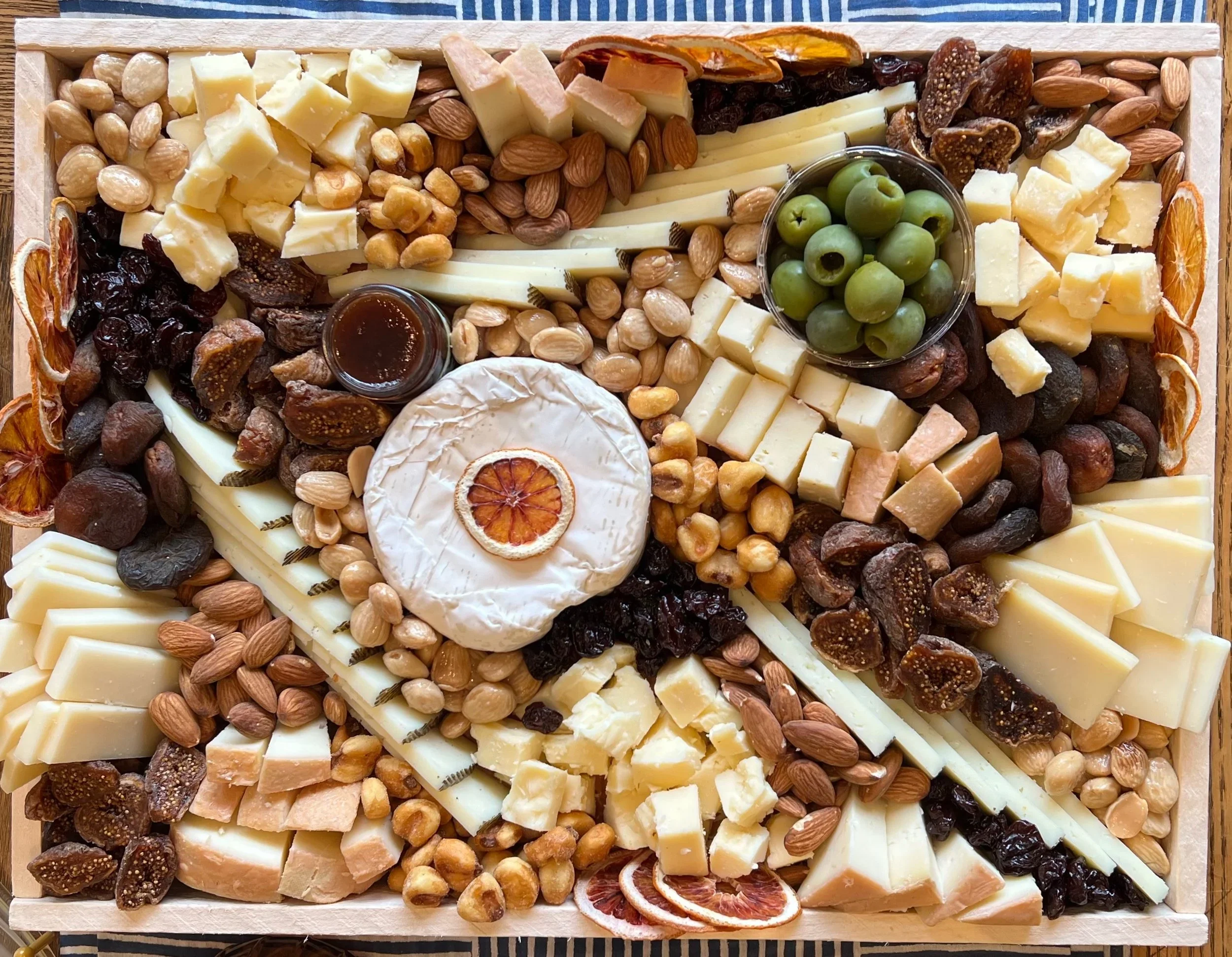 Large+Cheese+Platter.webp