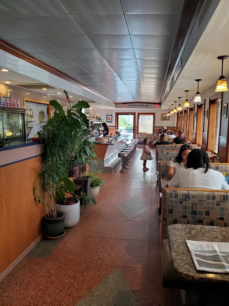 diner1.webp