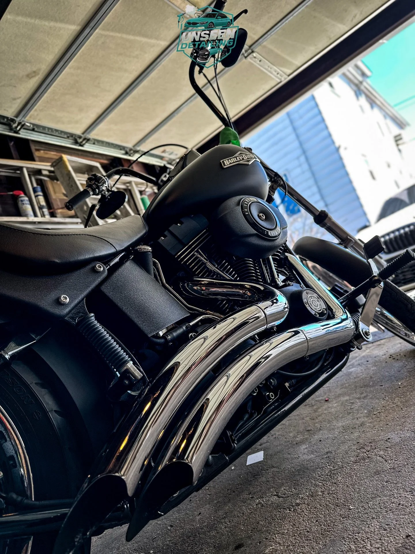matte black brought back to life 🖤

full detail &mdash; every surface cleaned up and dialed in

&mdash;&mdash;&mdash;

Unseen Detailing
Mobile Detailing | NJ

What I offer:
&bull; Full interior &amp; exterior details
&bull; Maintenance washes
&bull;