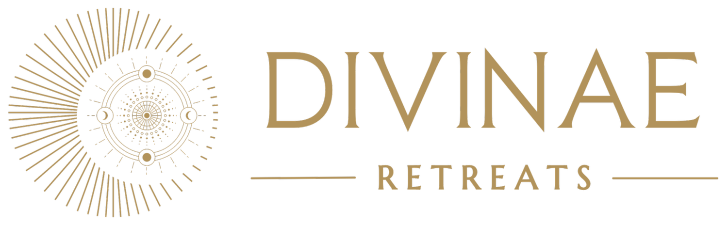 Divinae Retreats