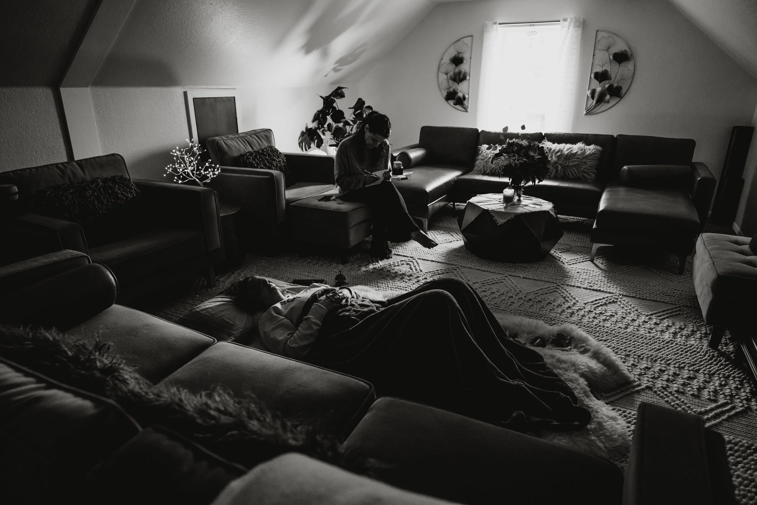 Comfortable private retreat space designed for one-on-one guided psilocybin experiences in a safe, peaceful environment.