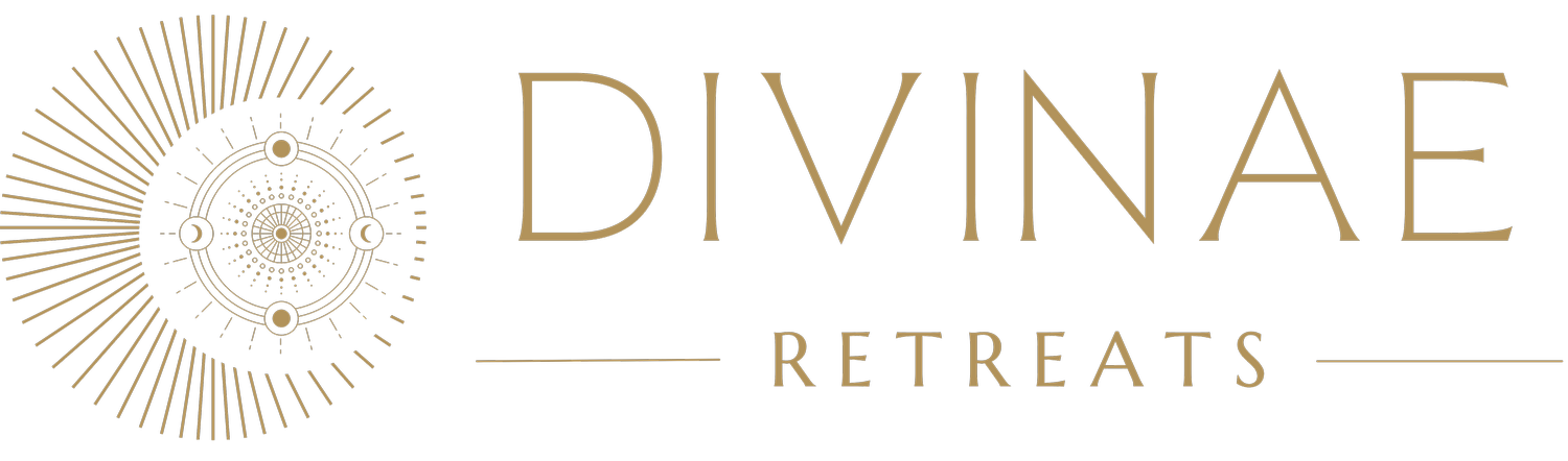 Divinae Retreats