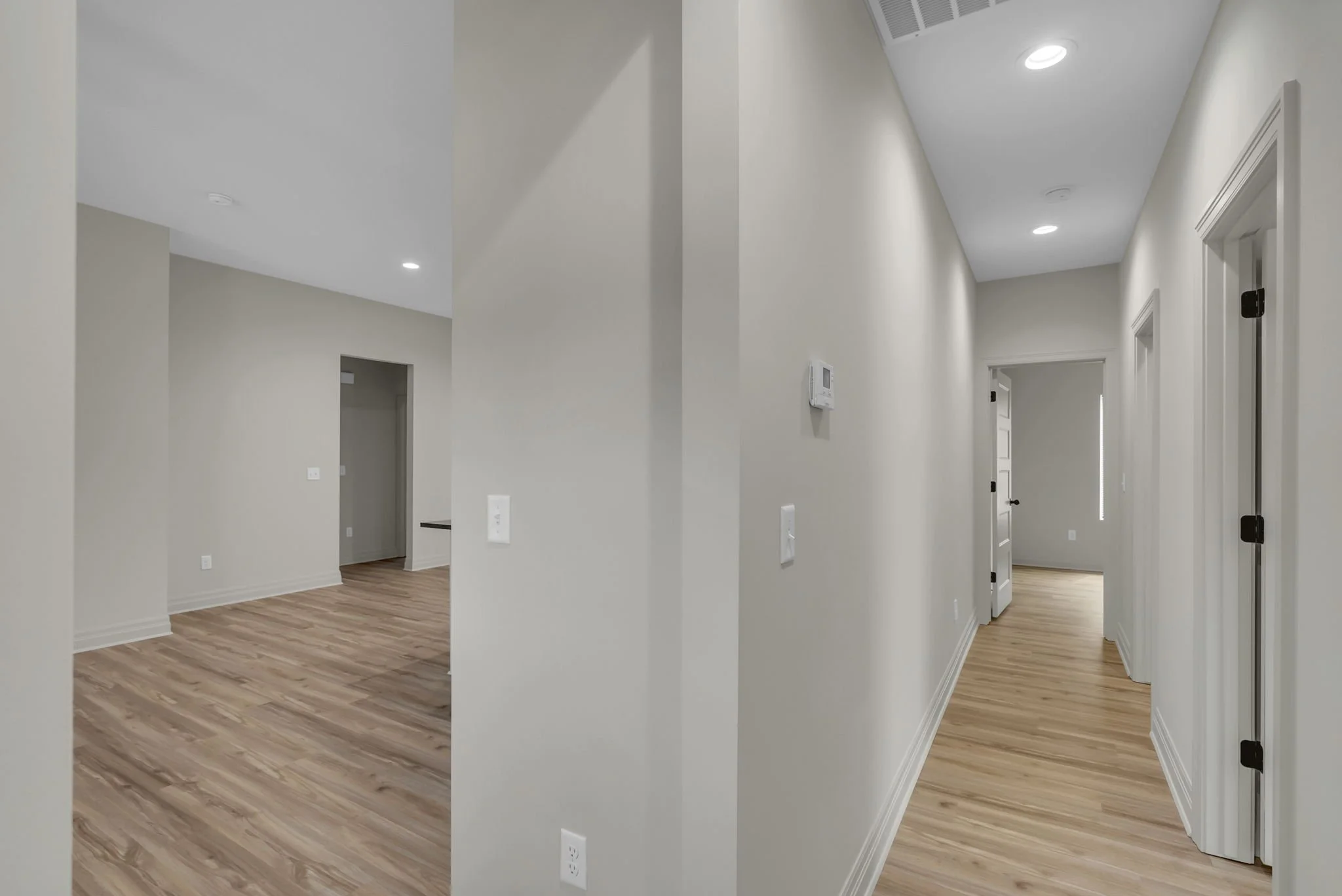 9-1919 E Sutton Ct-9.jpg