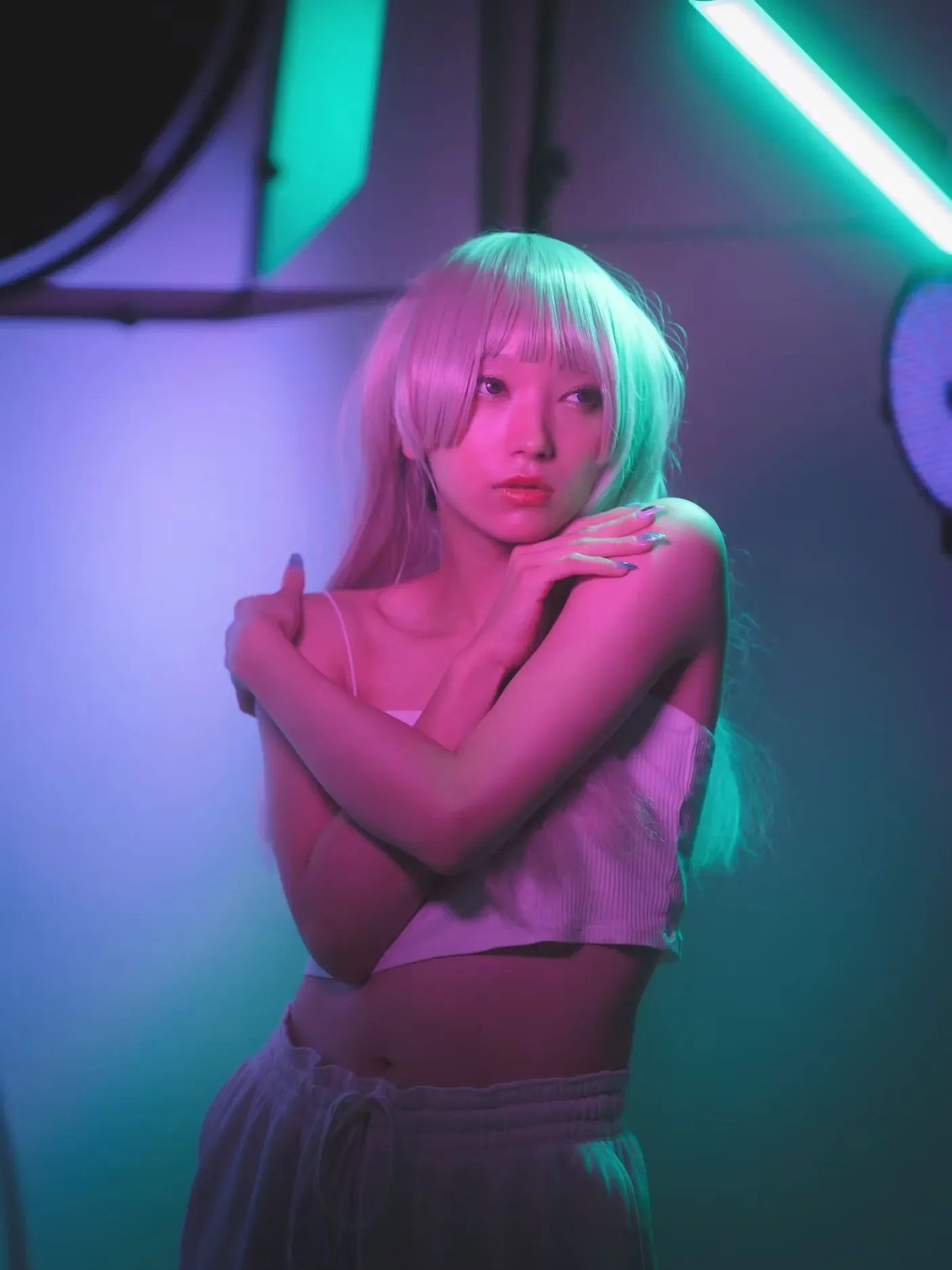 Experiments in Light | Colour | Form Photography with MODEL ZEROCO VOL. 1 @ Tekumi Studios
