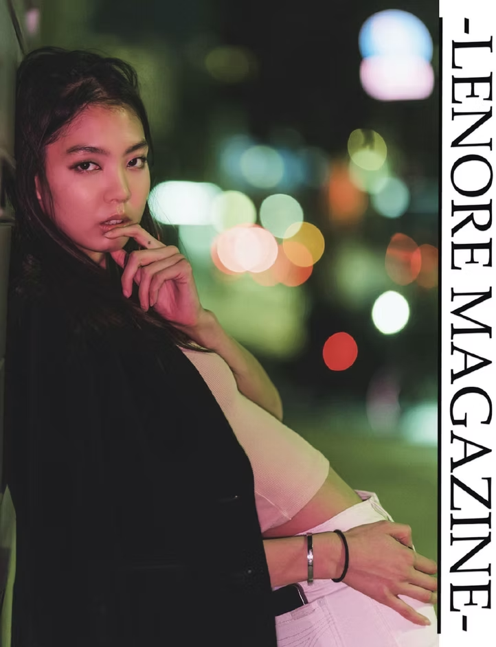 Lenore Magazine x Deniz Demir x AZU - Thoughtful Gaze