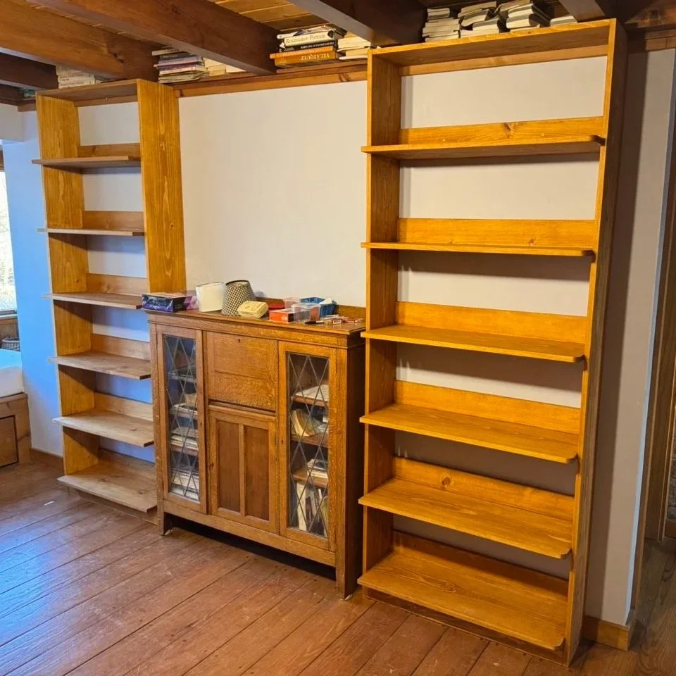 Floor-to-Ceiling Built-In Bookcases