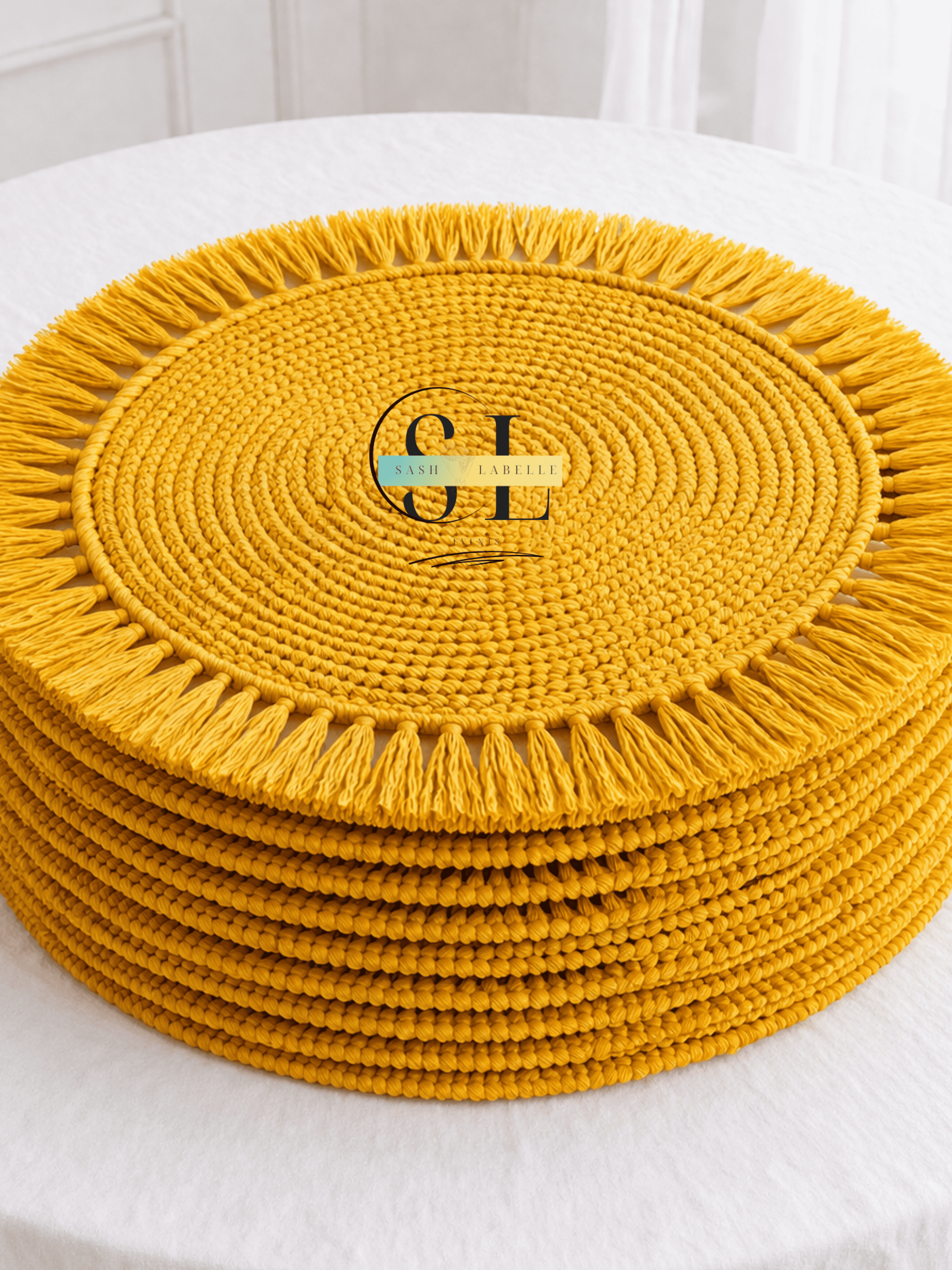 boho-rattan-placemats-for-rent-in-regina (8).png