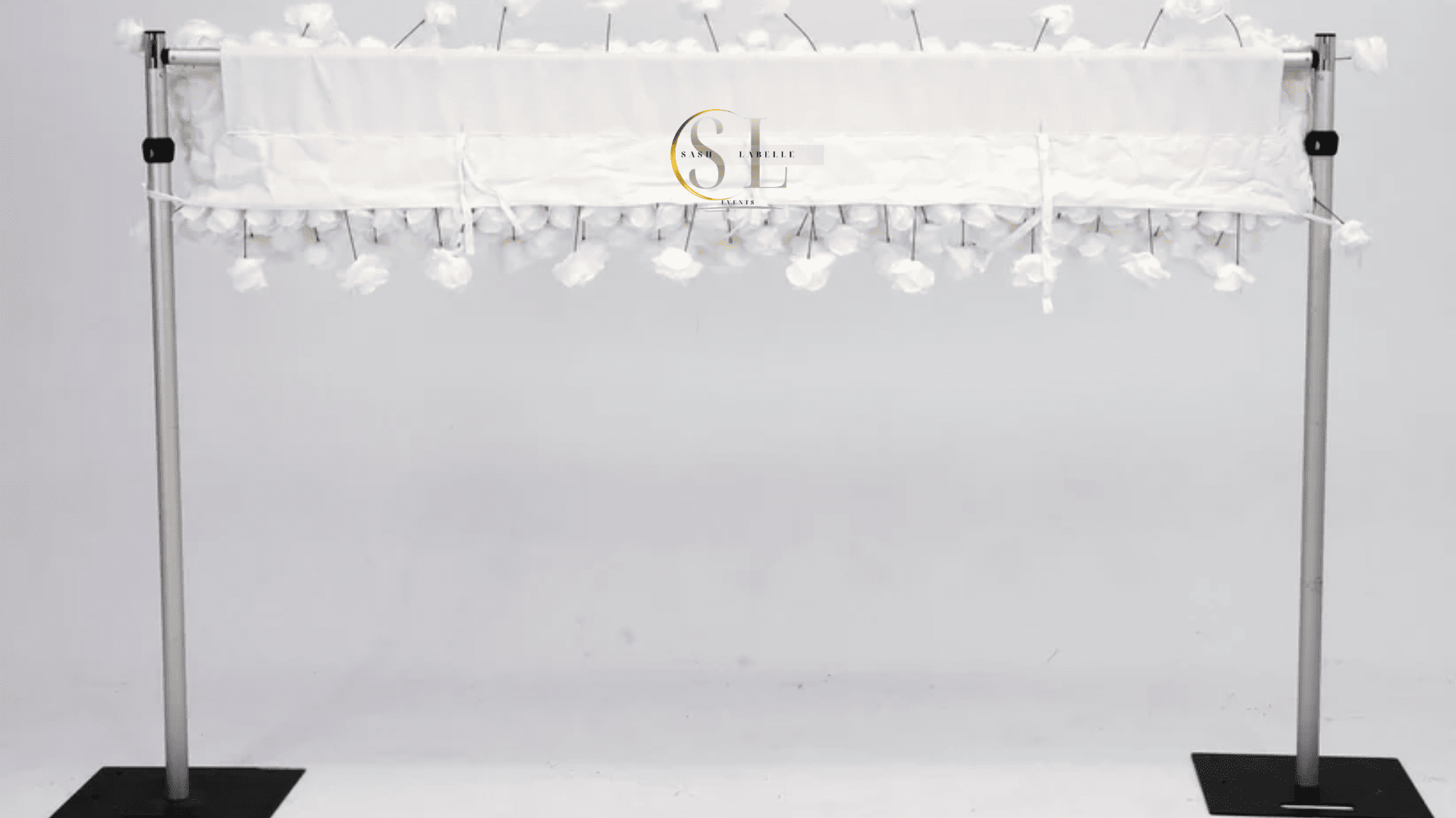 silk-flower-wall-heart-arch-florals-for-rent (12).png